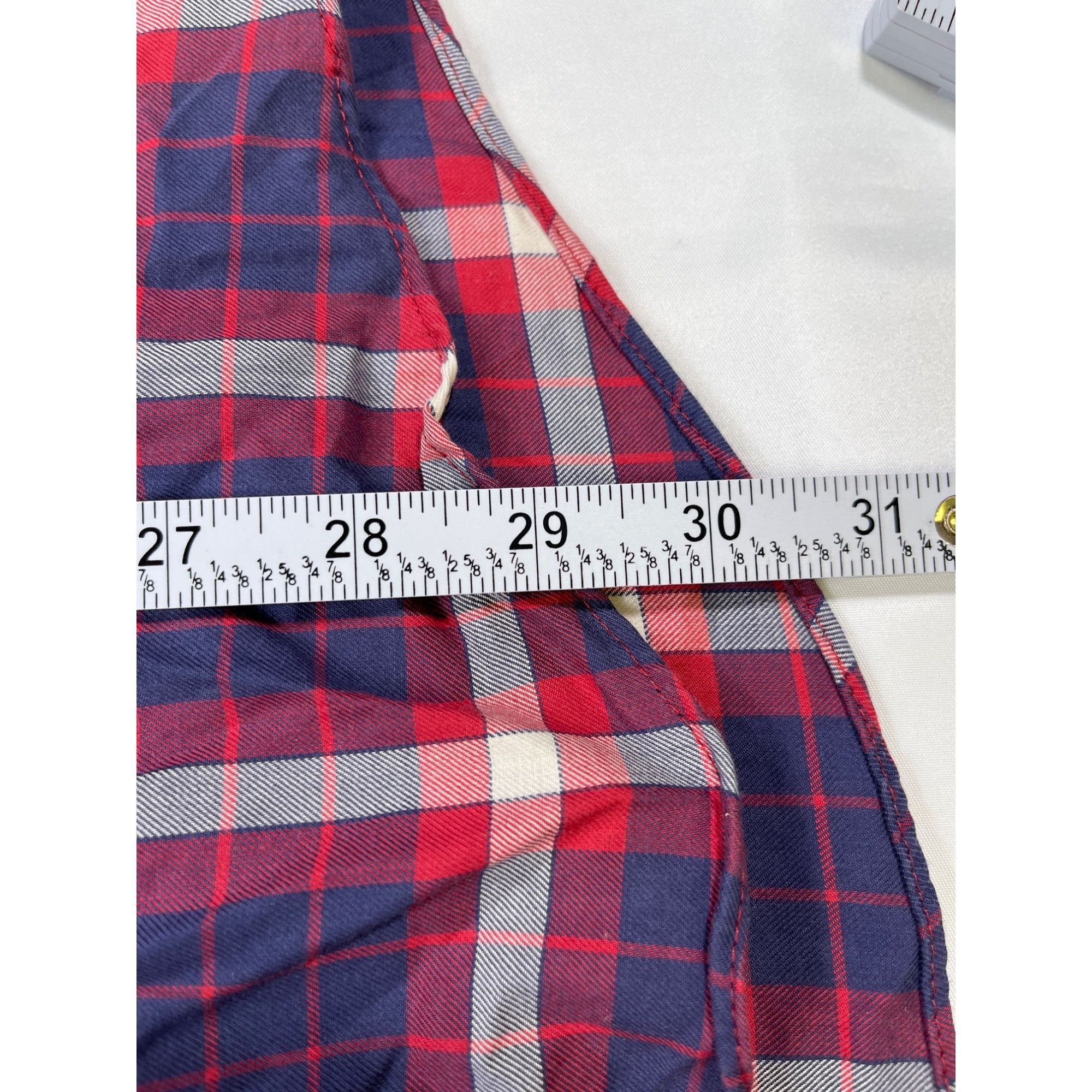 L.L. Bean L.L.Bean SKU 7658 Mens Red and Blue Plaid Long Sleeve Button Size US L / EU 52-54 / 3 - 6 Thumbnail