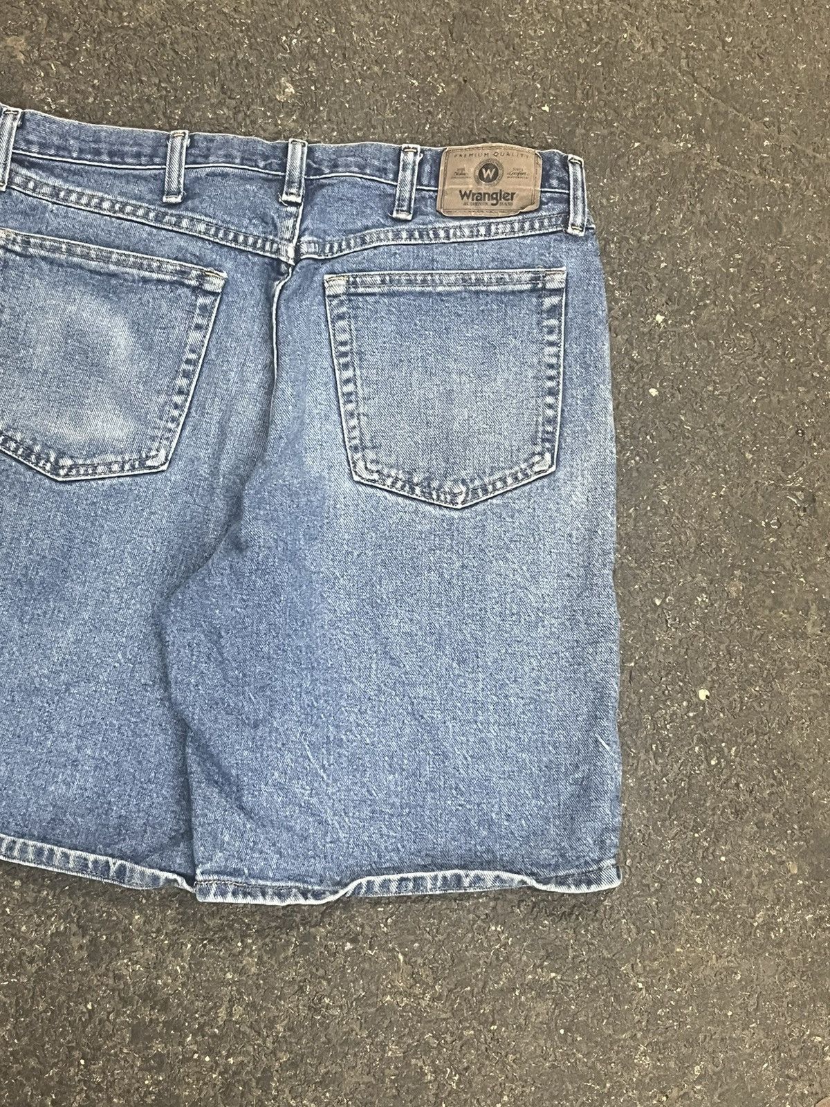 Vintage Jorts baggy fit sister hype rare wrangler Size US 34 / EU 50 - 3 Thumbnail
