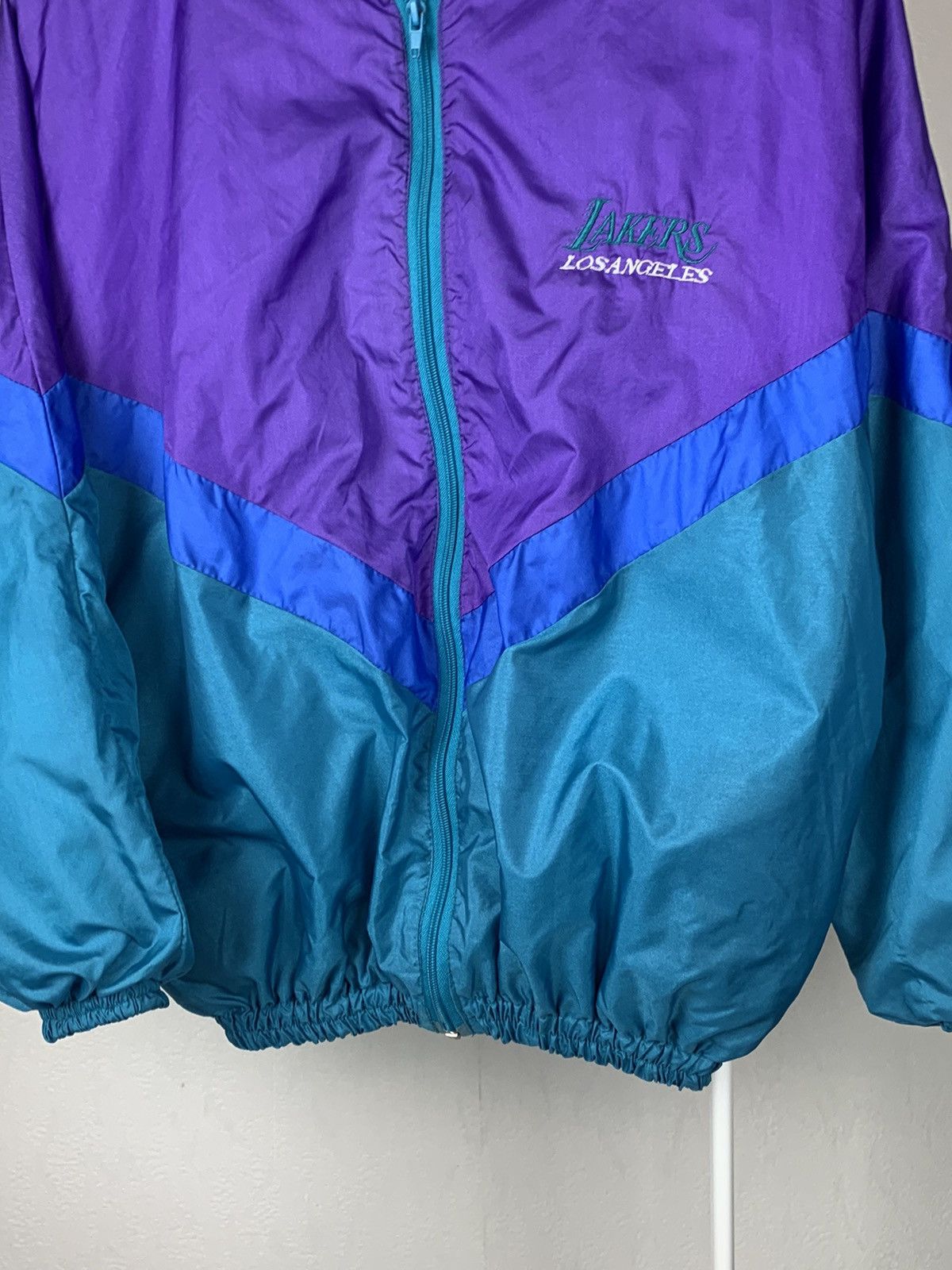 NBA L.A Lakers Vintage Jacket Bomber Light Jacket Big Logo Size US S / EU 44-46 / 1 - 5 Thumbnail