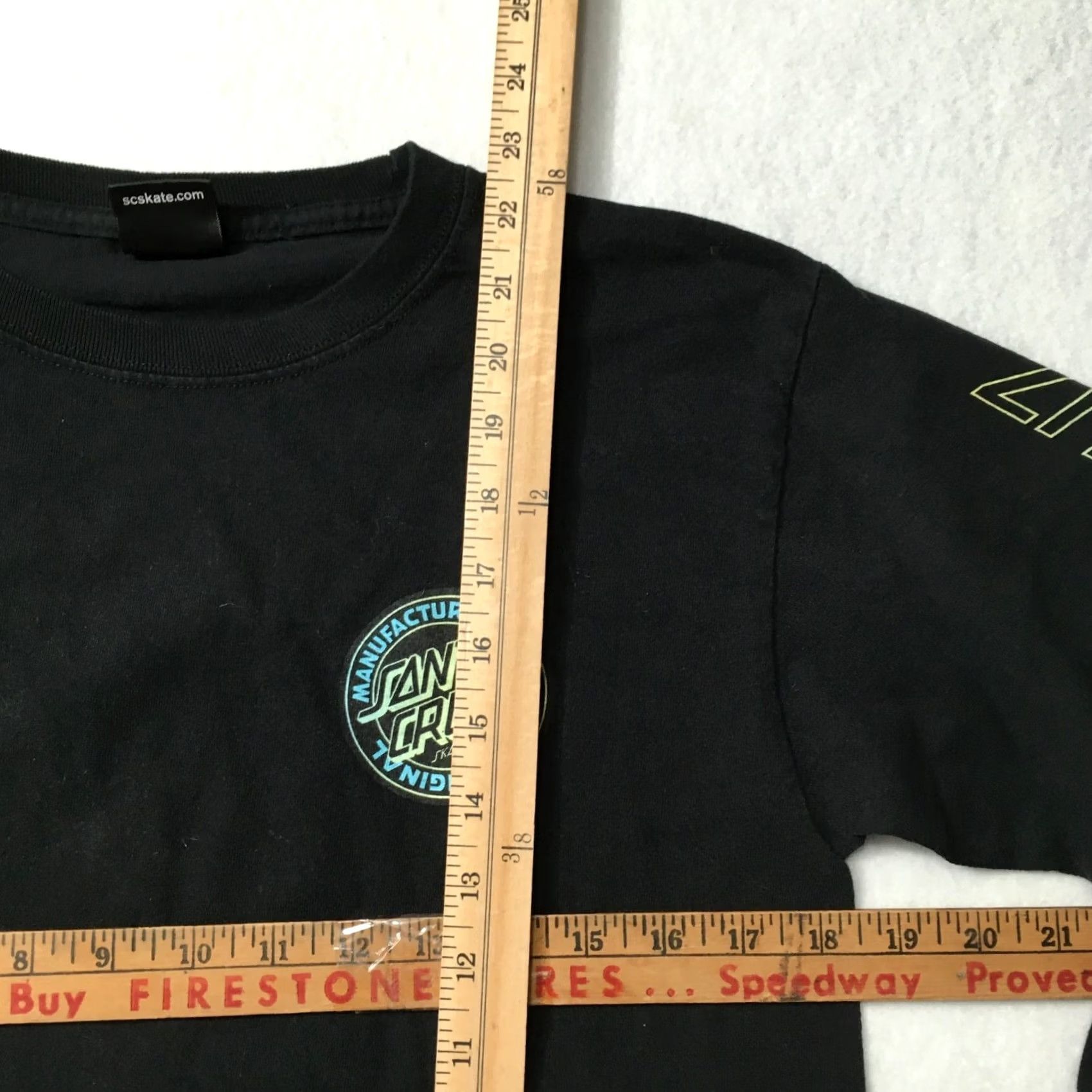 Vintage Santa Cruz Mens Shirt Black Medium Short Sleeve Shirt M Black Graphic Print California Mens Size US M / EU 48-50 / 2 - 4 Thumbnail