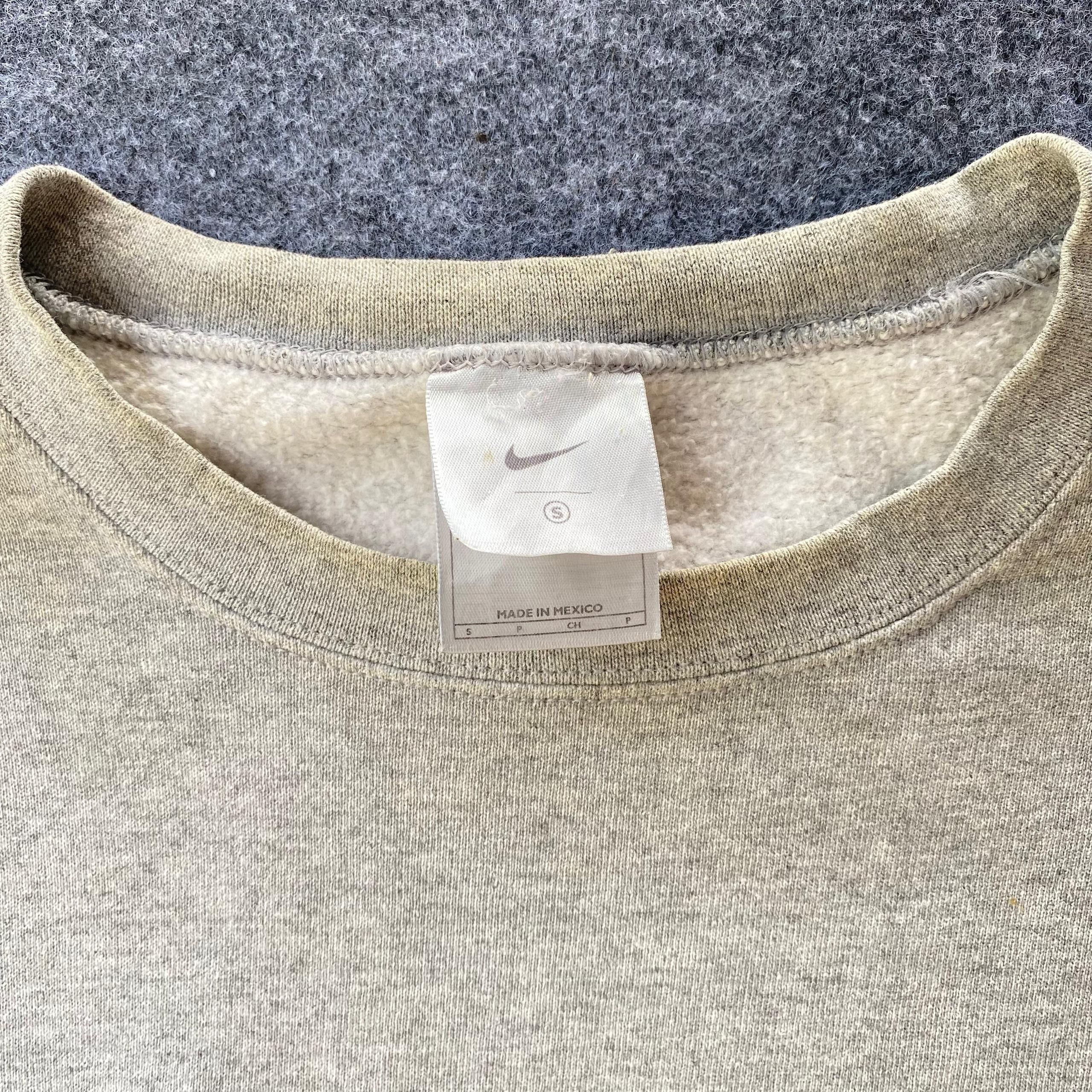 Nike Vintage 90s Nike Swoosh Small Logo Sweatshirt Size US S / EU 44-46 / 1 - 7 Thumbnail
