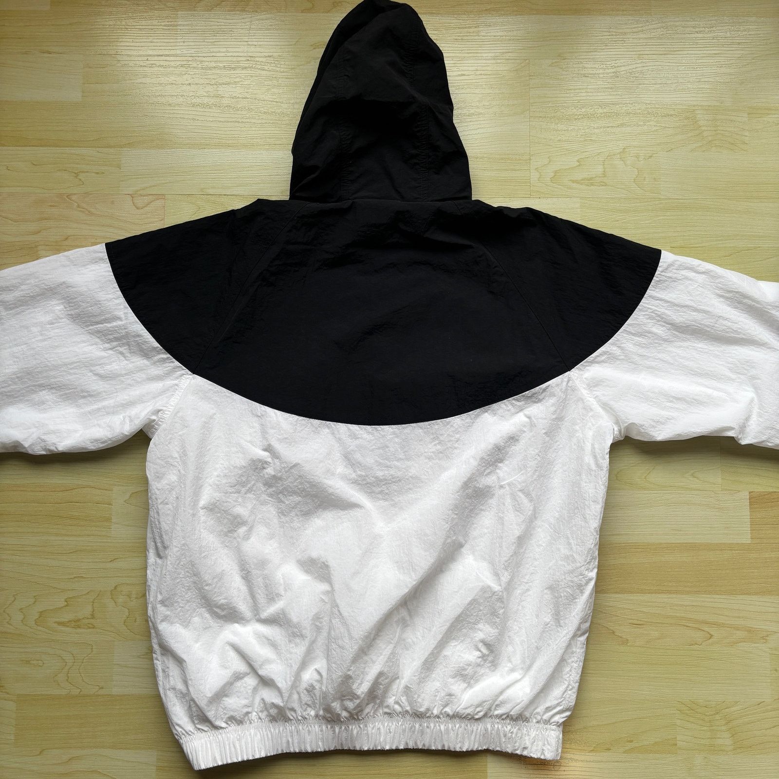 Nike Nike Mens Windbreaker Black / White Half Zip Hooded Jacket Size US M / EU 48-50 / 2 - 2 Thumbnail