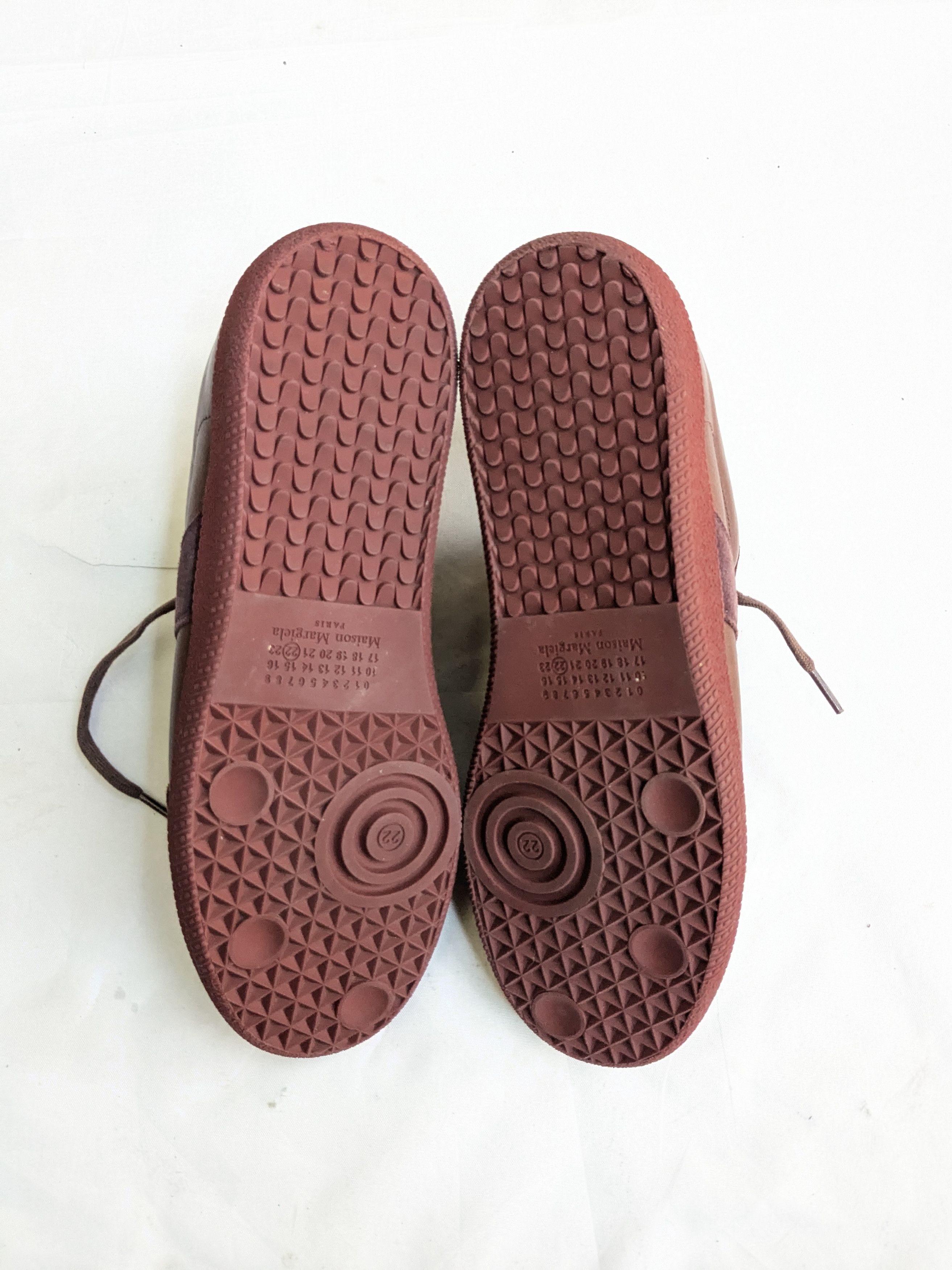 Maison Margiela Maison Margiela Replica GAT Burgundy Red 10 43 Low Tops Size US 10 / EU 43 - 15 Thumbnail