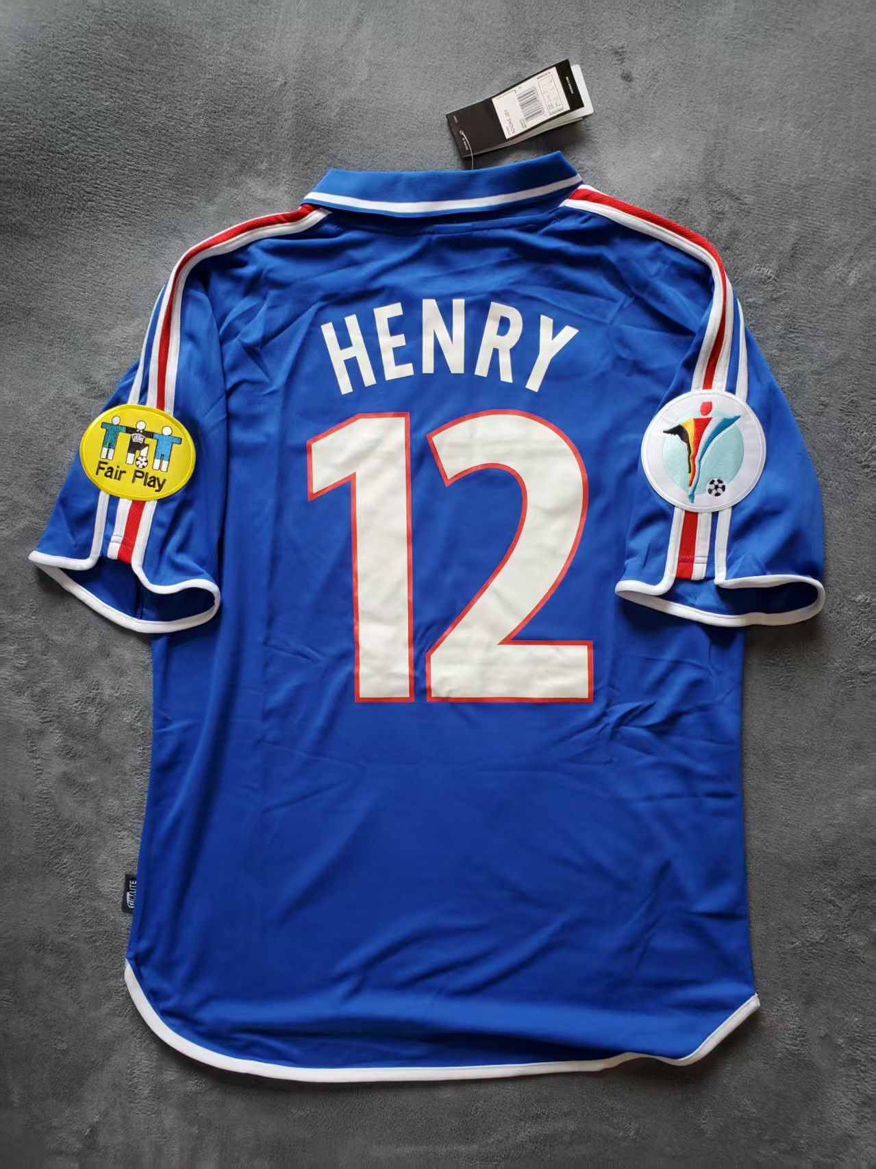 Other 2000 France 12 Thierry Henry Jersey Size US XL / EU 56 / 4 - 1 Thumbnail