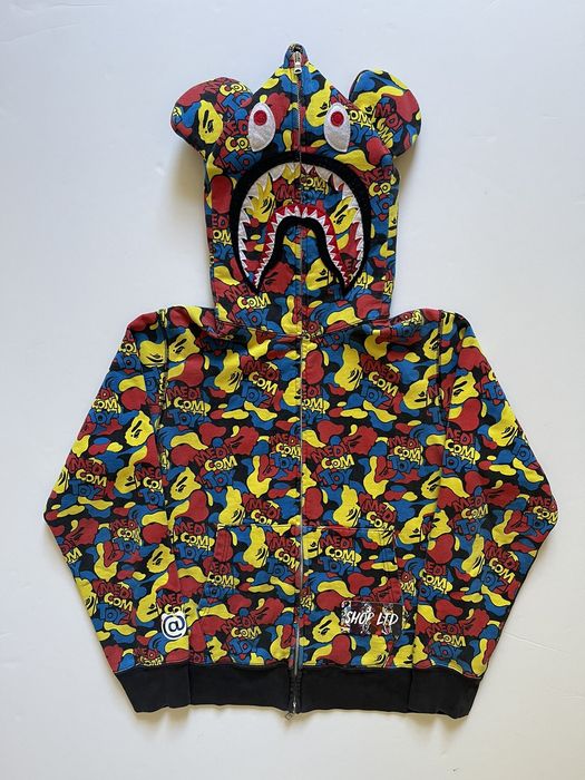 Bape x medicom sales hoodie