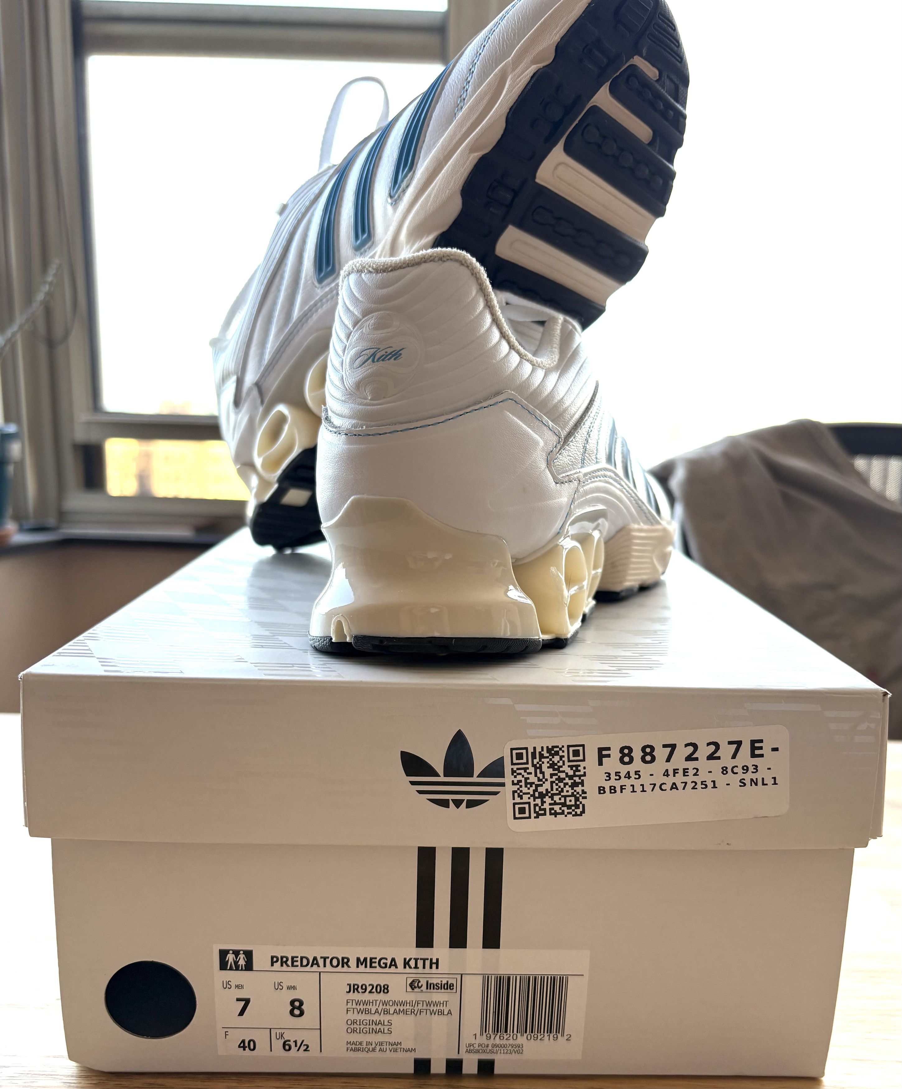 Adidas Kith x Predator Megaride 'White Blue Size US 7 / EU 40 - 4 Thumbnail