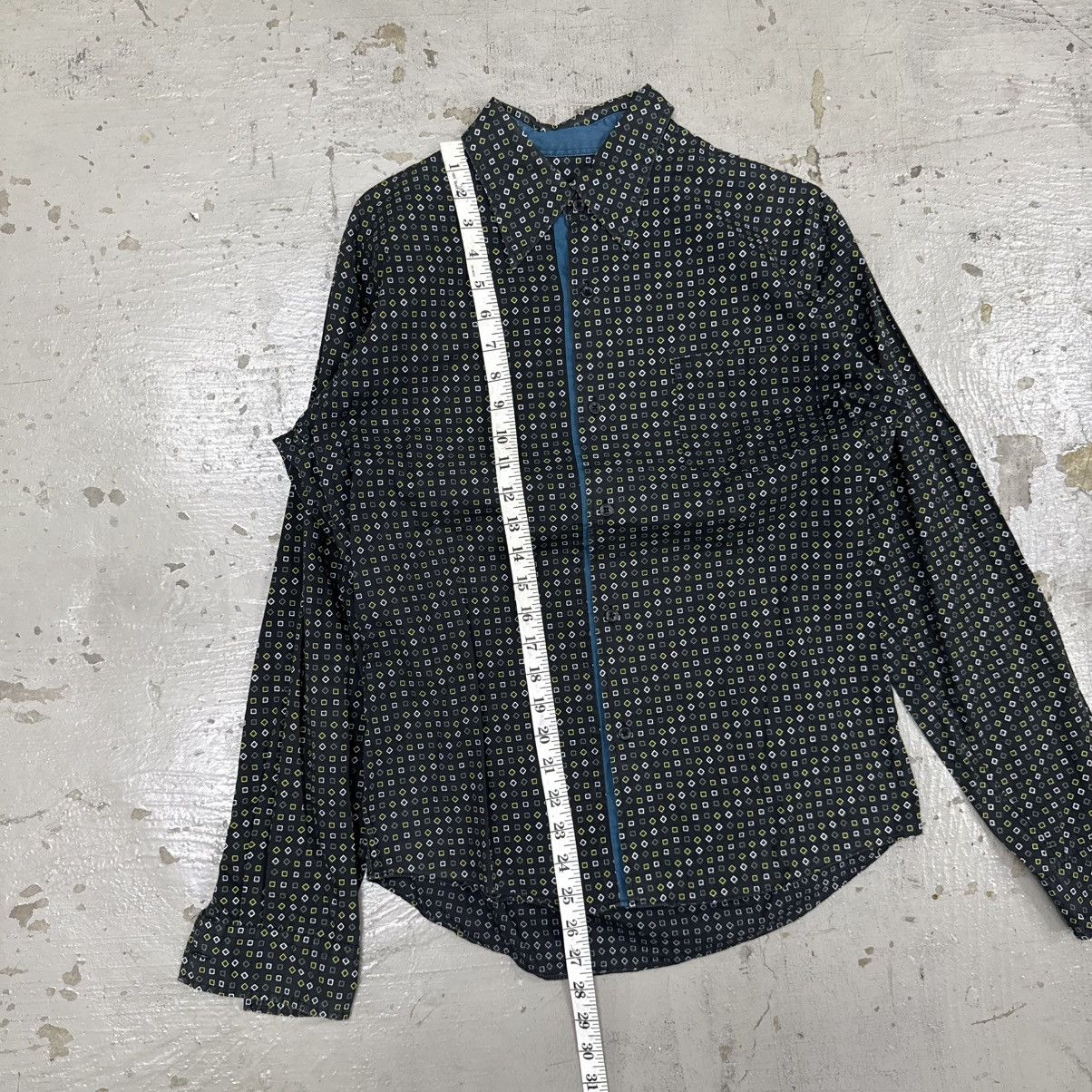 Tornado Mart Tornado Mart Geometric Button up shirt Size US L / EU 52-54 / 3 - 4 Thumbnail
