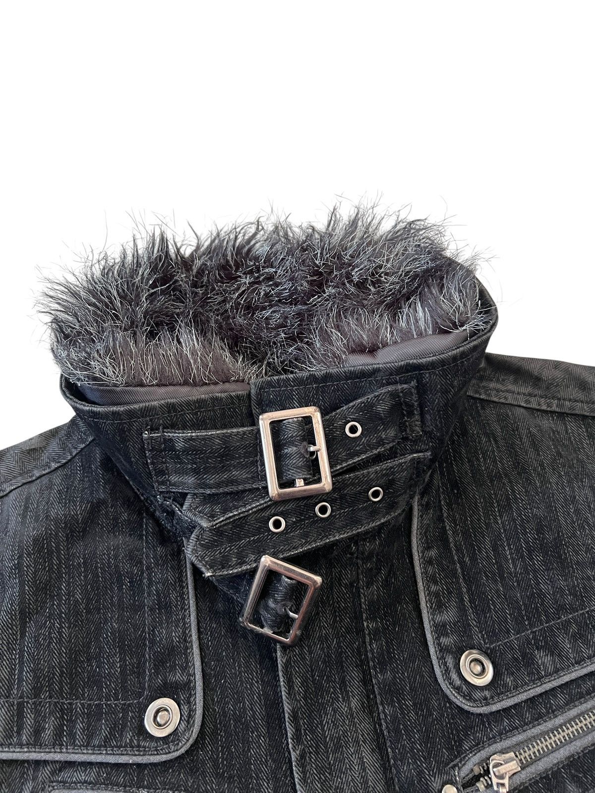 Japanese Brand 2000s Commontage 🇯🇵 Bondage Fur Jacket Vkei Style Size US L / EU 52-54 / 3 - 6 Thumbnail
