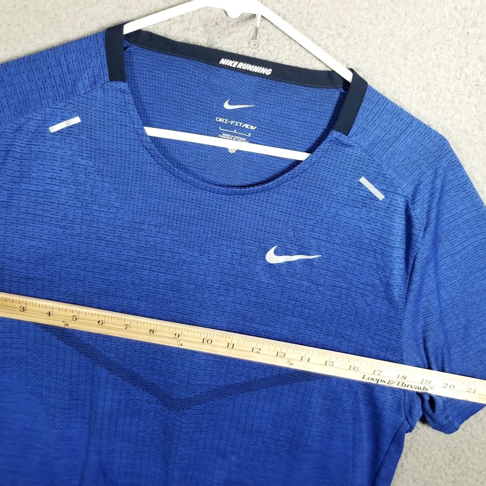 Nike Nike Dri-FIT ADV TechKnit Ultra Running Training Shirt Mens L Blue Size US L / EU 52-54 / 3 - 7 Thumbnail
