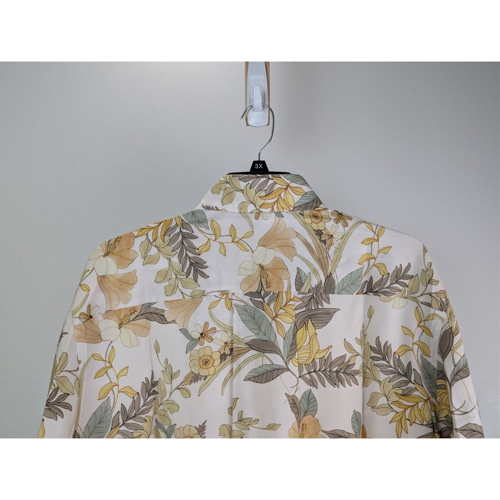 Tom Ford o1rshd1 Button Shirt in Multicolor Size US XL / EU 56 / 4 - 13 Thumbnail