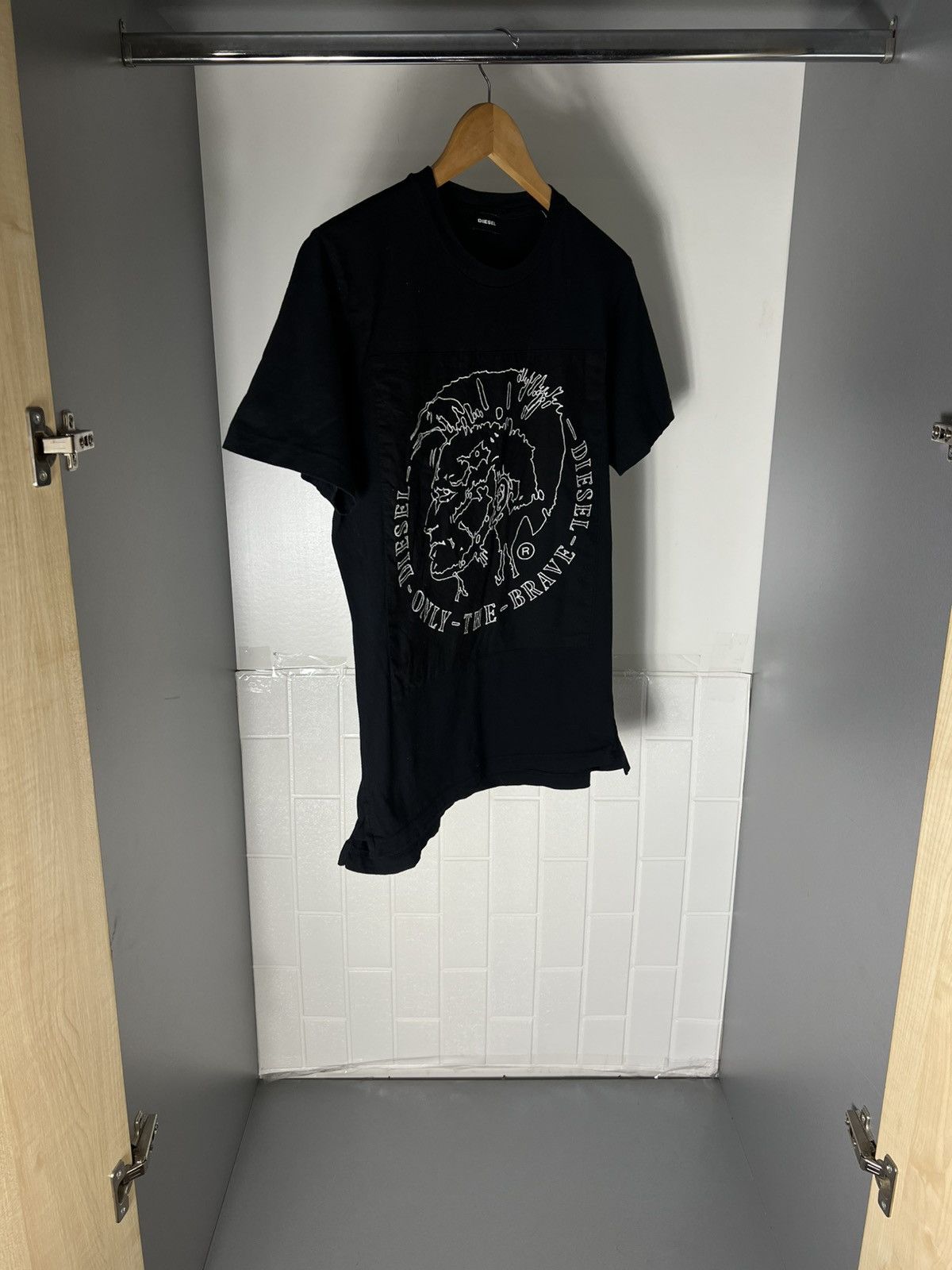 Diesel VINTAGE DIESEL INDUSTRY DENIM DIVISION DESIGNER T-SHIRT Y2K Size US M / EU 48-50 / 2 - 2 Thumbnail