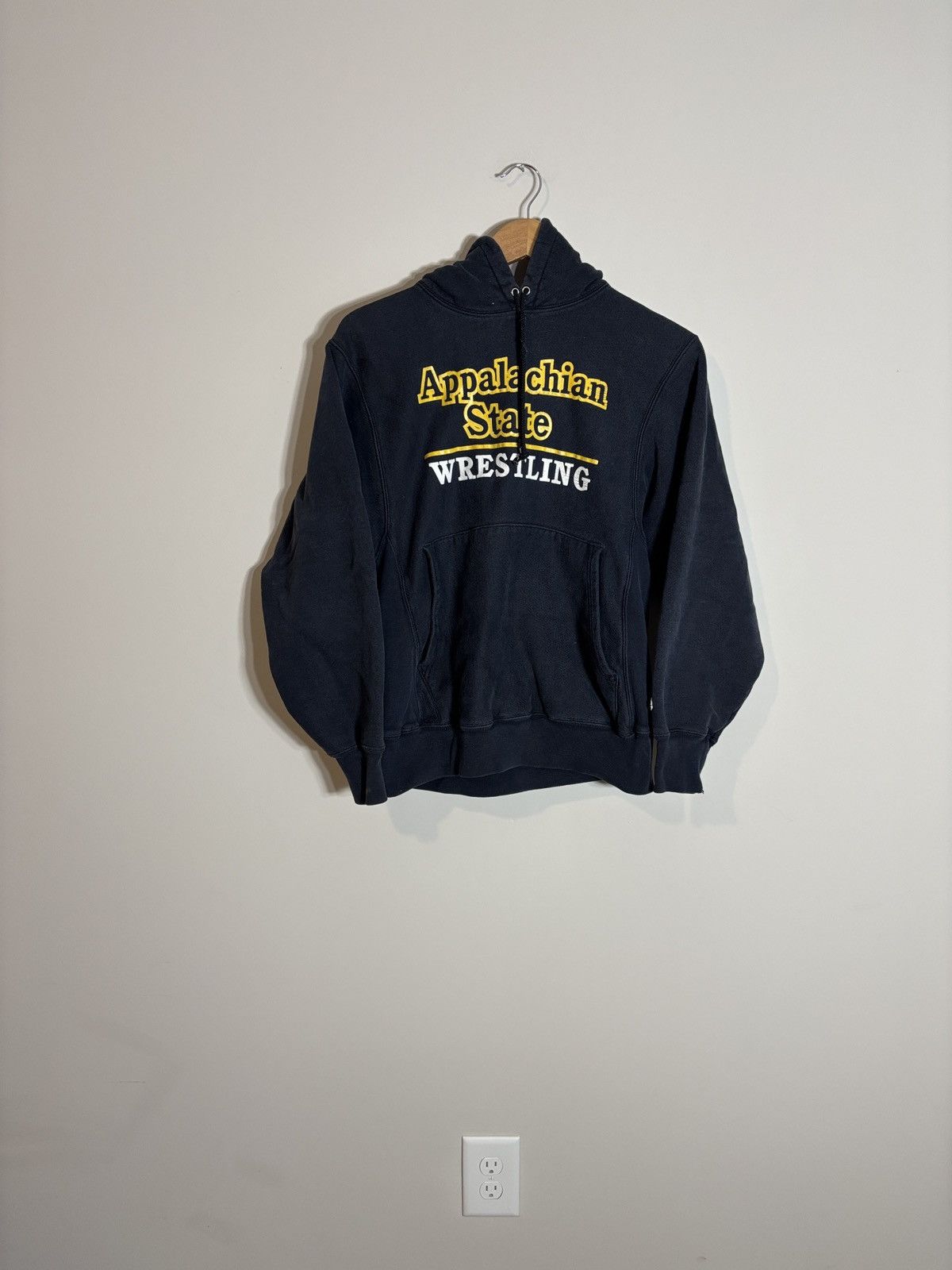 Champion Vtg Appalachian St Wrestling Champion Reverse Weave Hoodie Size US S / EU 44-46 / 1 - 1 Thumbnail