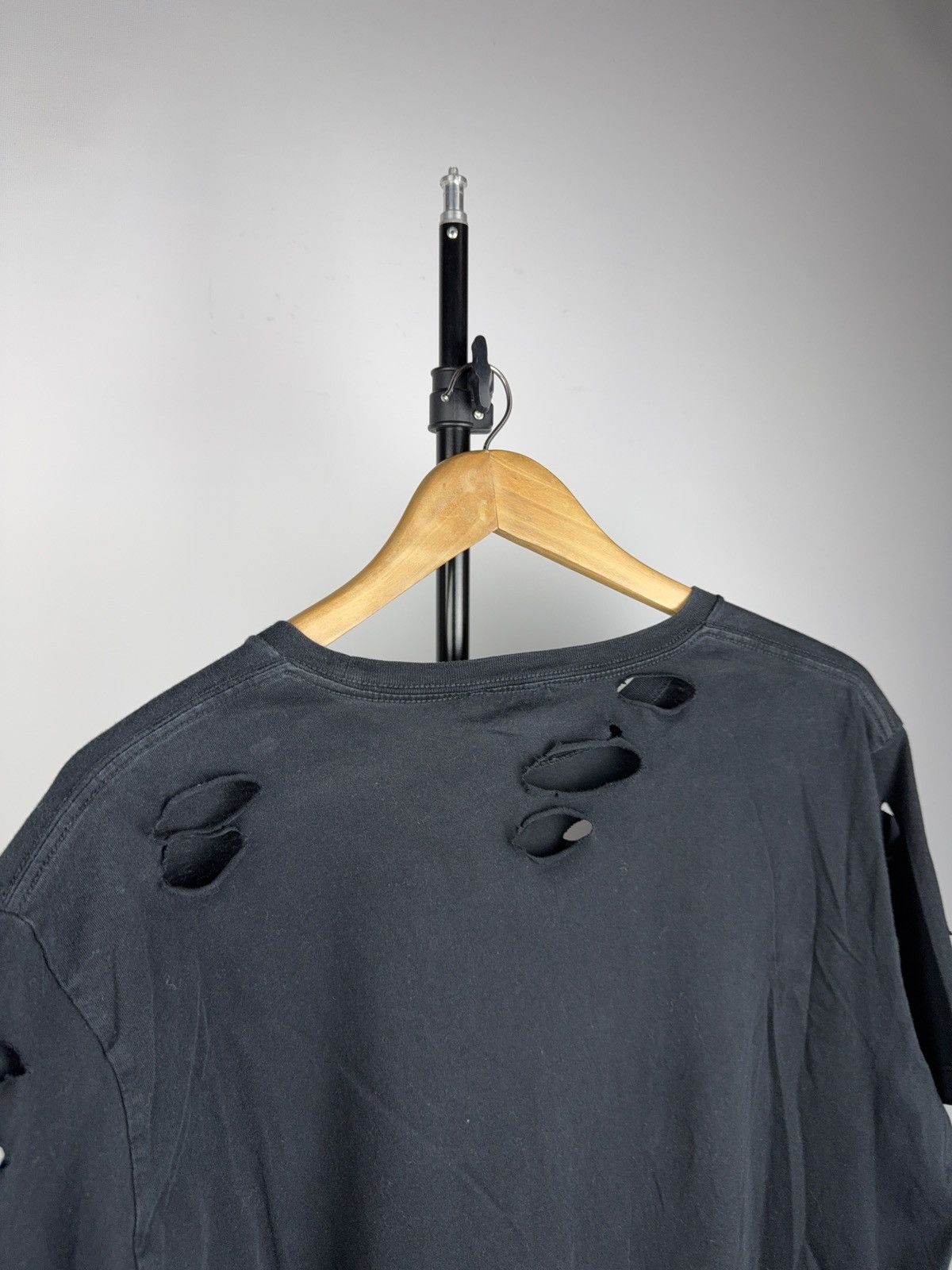 Diesel 00s Diesel Brave Diversity Distressed Faded T-Shirt Y2K Punk Size US L / EU 52-54 / 3 - 12 Thumbnail