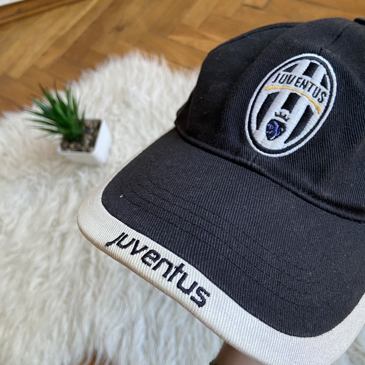 Nike × Vintage 📌 Vintage Nike FC Juventus Embroidered Logo cap Size ONE SIZE - 7 Thumbnail