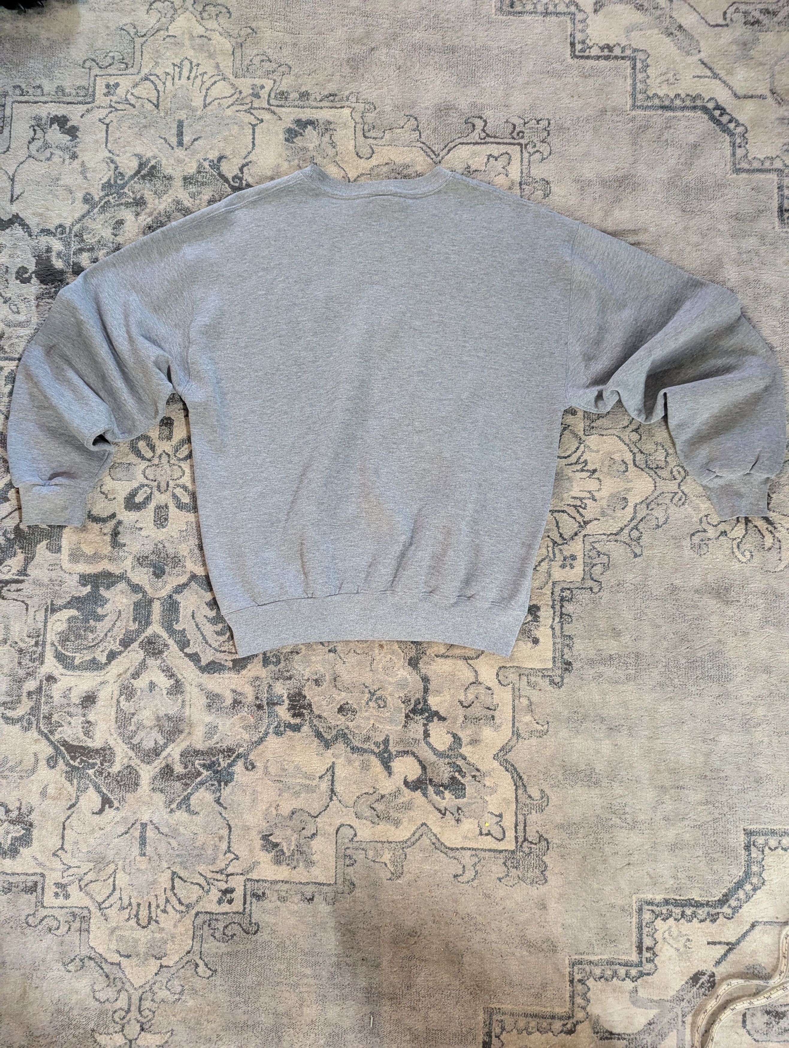 Russell Athletic Vintage Russel Athletic Grey Crewneck Size US L / EU 52-54 / 3 - 4 Thumbnail