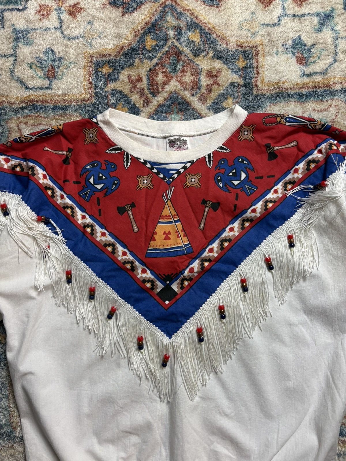 Vintage Vintage Aboriginal Tassel Short Sleeve Light Sweatshirt Size US M / EU 48-50 / 2 - 4 Thumbnail
