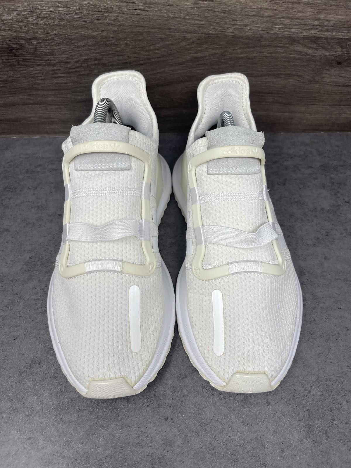 Adidas Adidas U Path Run Shoes Mens Size 6 White Sneakers G28109 Size US 6 / EU 39 - 3 Thumbnail