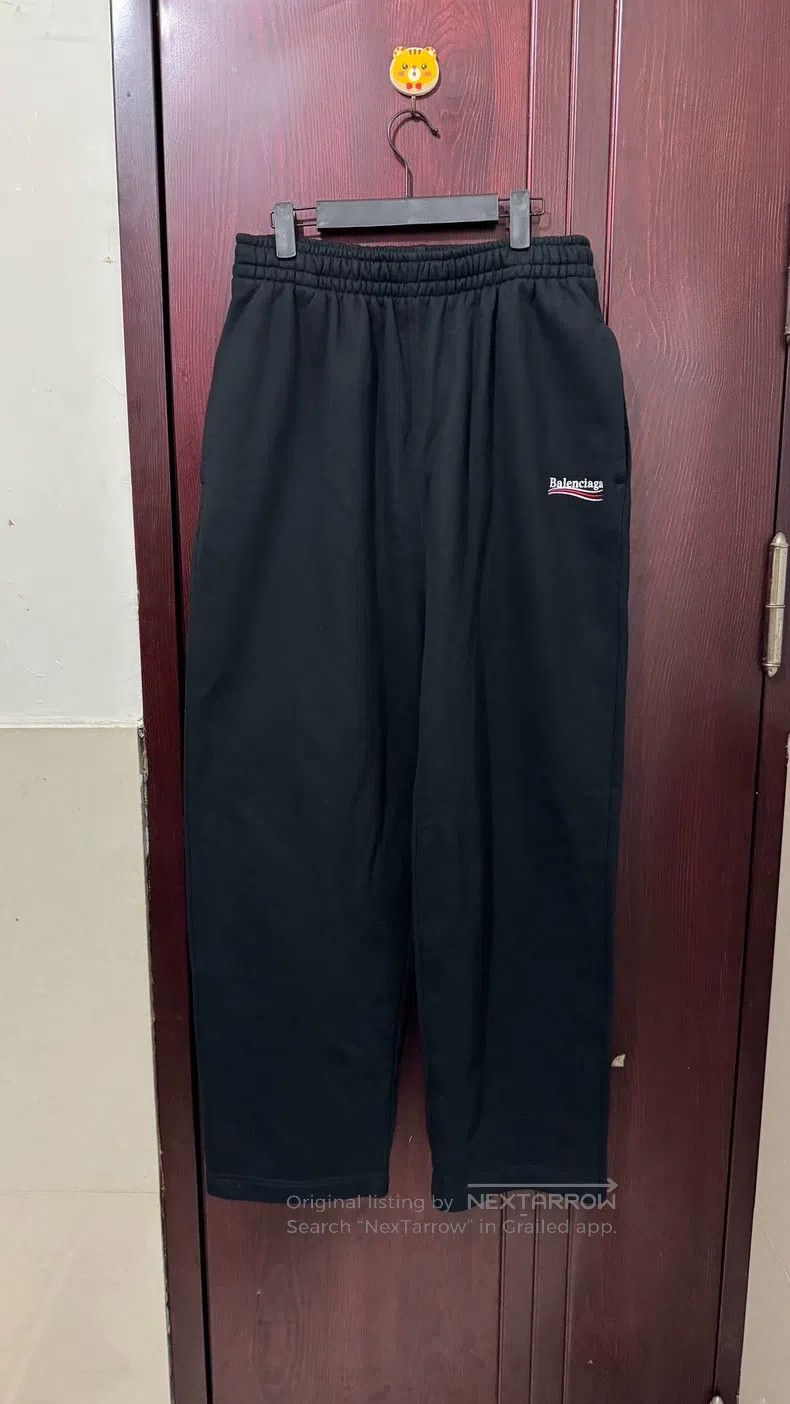 Balenciaga Balenciaga size S Waves Cola Embroidered Logo Sports Sweat Size US 27 - 1 Thumbnail