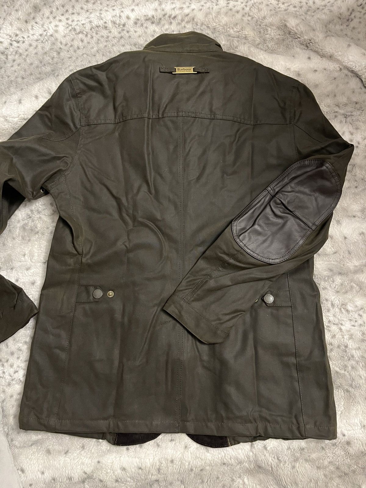 Barbour size M ~BARBOUR OGSTON WAX Jacket MSRP$625 Size US M / EU 48-50 / 2 - 15 Thumbnail