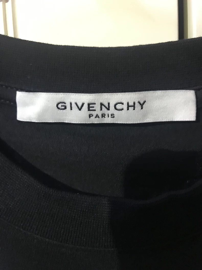 Givenchy Givenchy Classic distressed five-pointed star men's T-shir Size US S / EU 44-46 / 1 - 3 Thumbnail