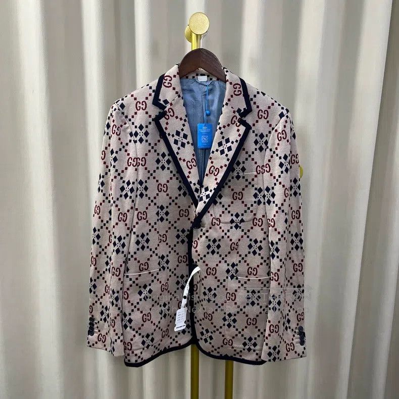 Gucci Gucci Full-printed suit Size US S / EU 44-46 / 1 - 1 Thumbnail