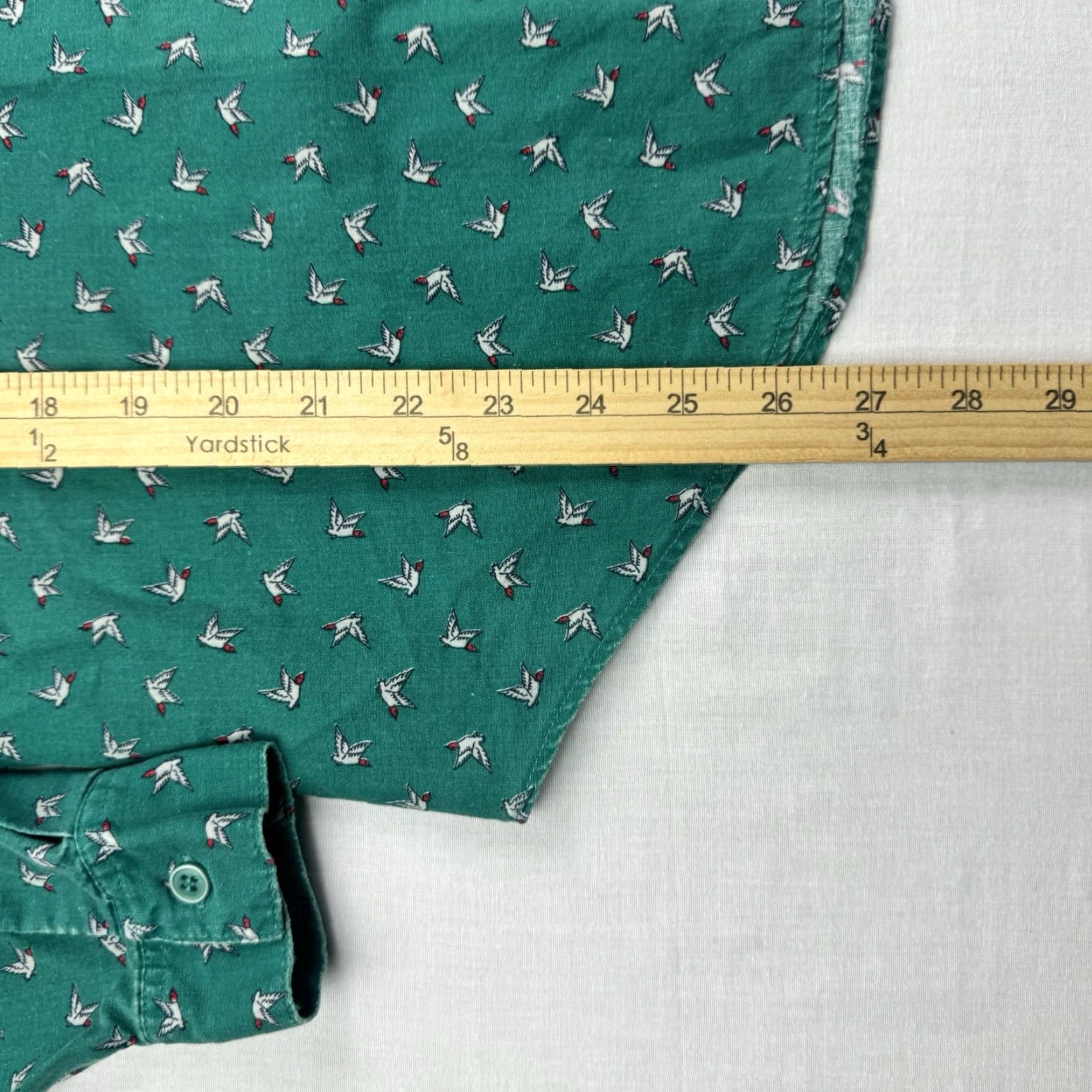 Vintage VINTAGE Camden Classics Bird Printed Button-Up Shirt Womens Large Green 90s Casual Size L / US 10 / IT 46 - 7 Thumbnail
