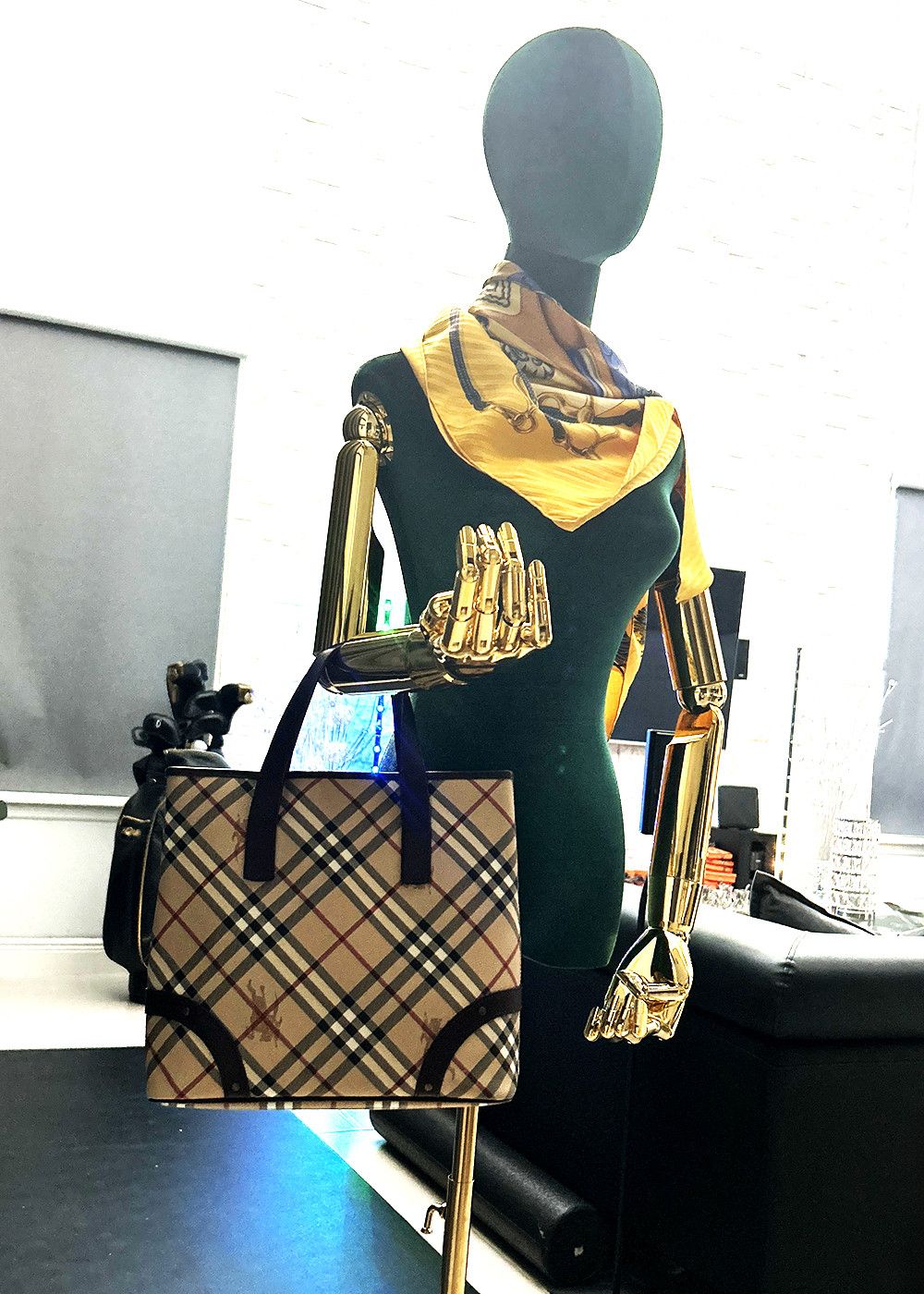 Burberry Burberry Tote Bag Size ONE SIZE - 16 Thumbnail