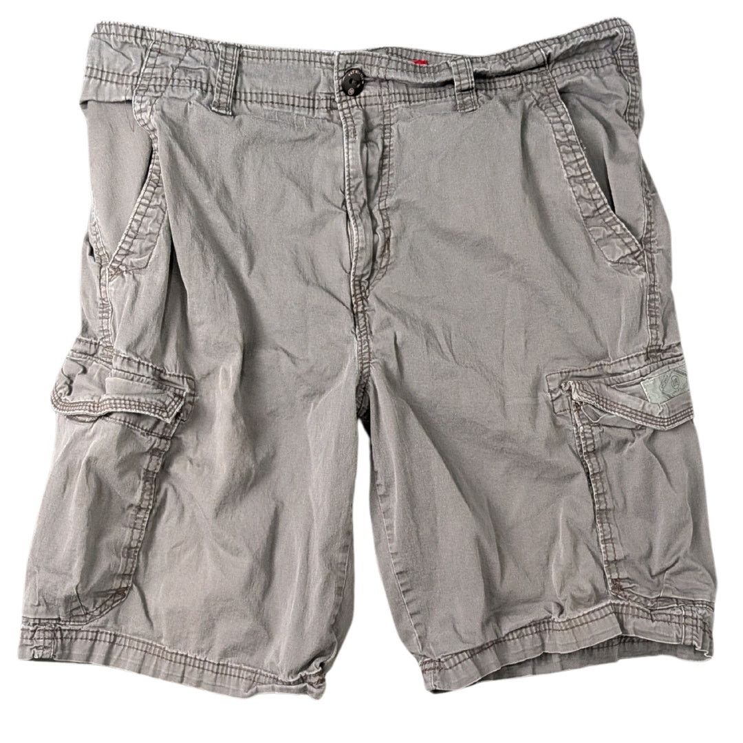 UNIONBAY Utility Gray Cargo Shorts with Velcro Pockets | Men's 34 Size US 34 / EU 50 - 1 Thumbnail