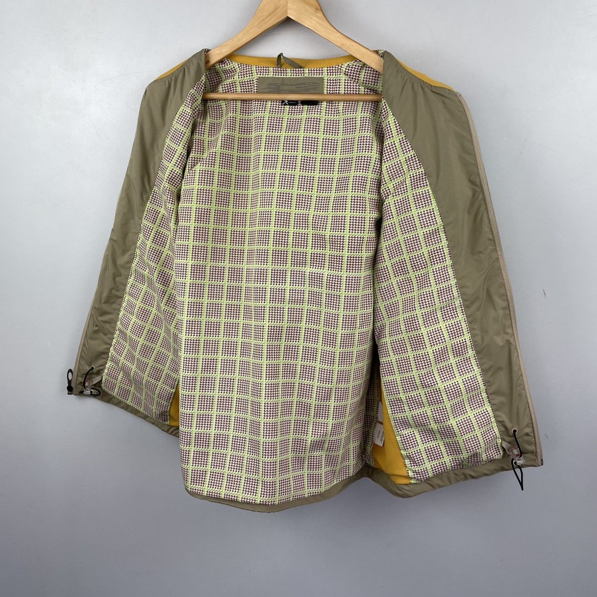 Oakley Oakley Vintage 00s Softshell Tactical Vest - Olive/Mustard Size US L / EU 52-54 / 3 - 10 Thumbnail