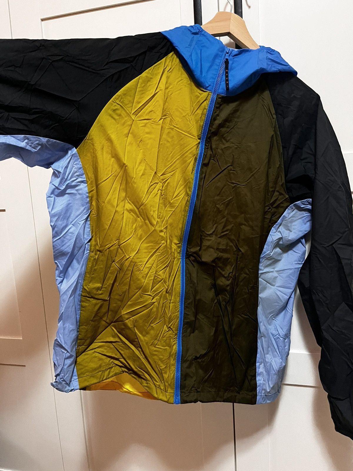 Marni Marni x Uniqlo Rain Jacket Windbreaker Size US L / EU 52-54 / 3 - 2 Thumbnail