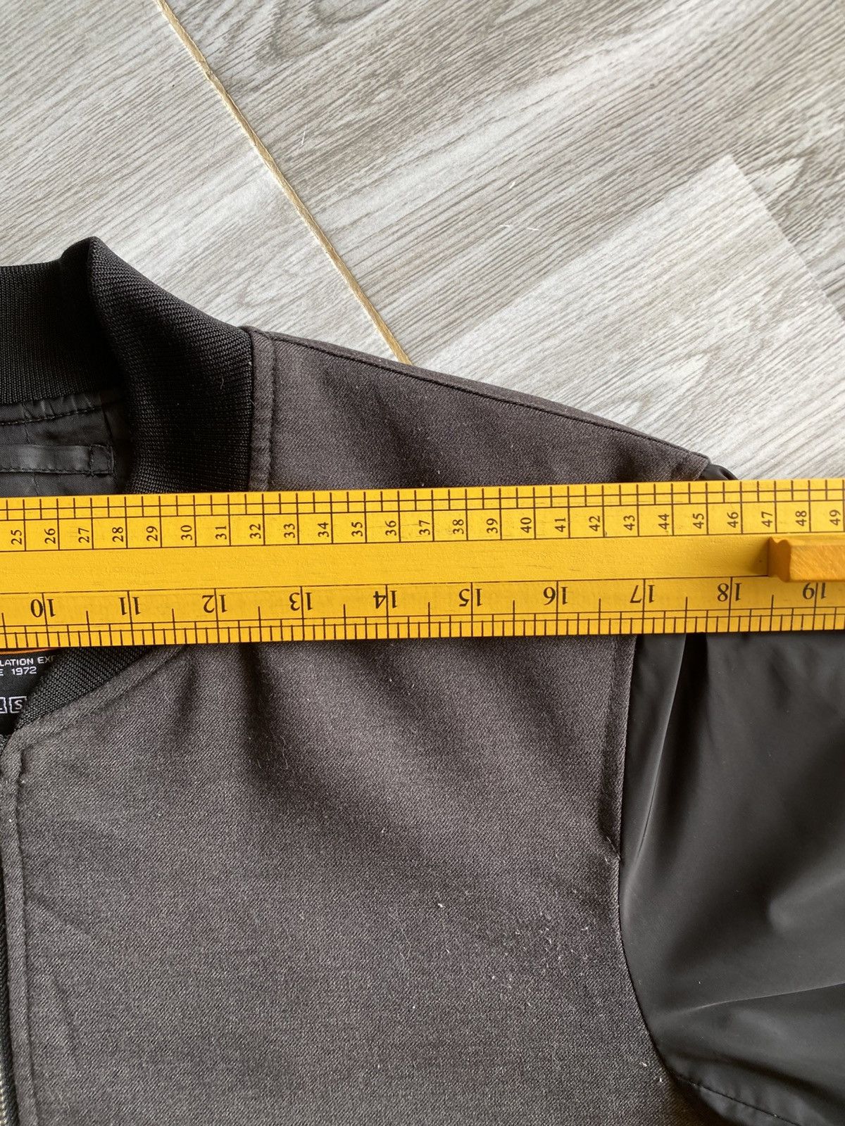 Japanese Brand PLST Charcoal Grey Thermore Insulated Jacket (Size M) Size US M / EU 48-50 / 2 - 16 Thumbnail