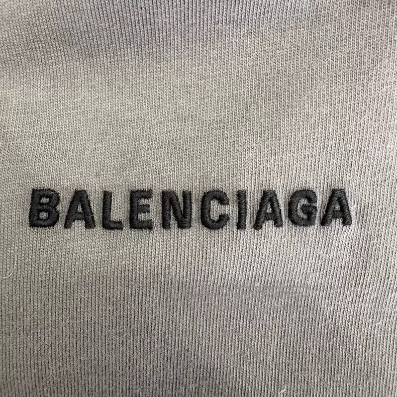 Balenciaga Balenciaga Front and Back Embroidered Letter Short Sleeve Size US M / EU 48-50 / 2 - 7 Thumbnail