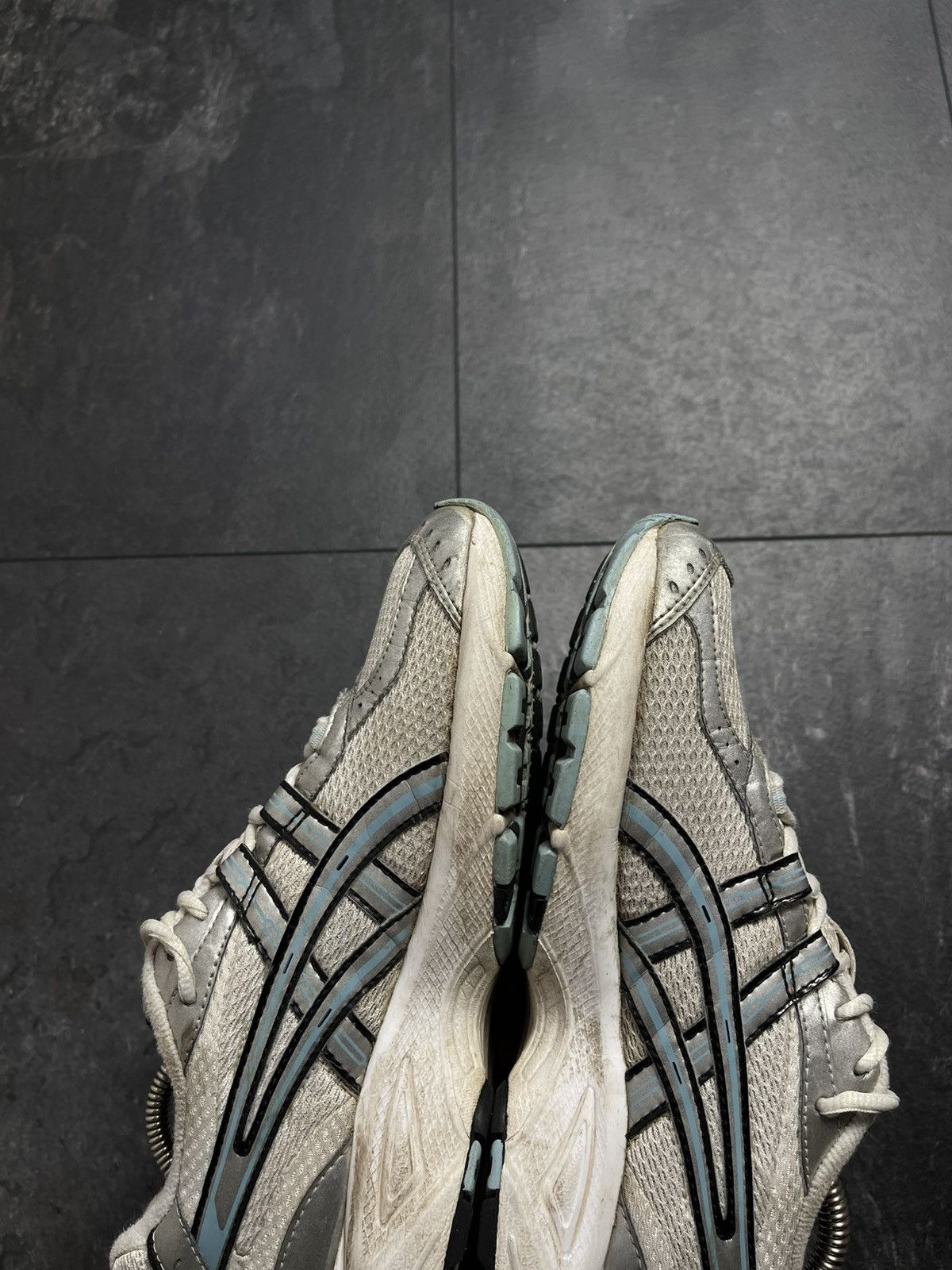 Asics Vintage asics rare low top hype sneakers Size US 6 / EU 39 - 13 Thumbnail