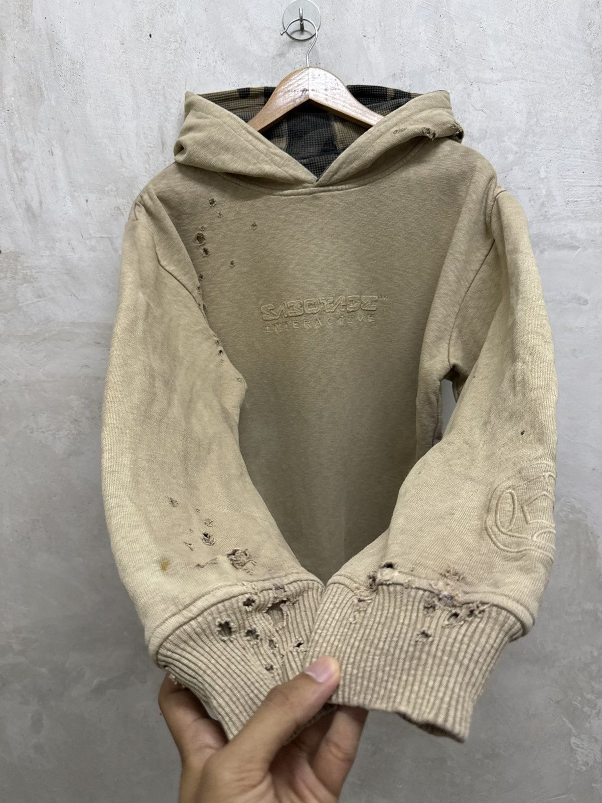 SBTG Sabotage Camo Reversible Thermal Lined Distressed Hoodie Size US L / EU 52-54 / 3 - 4 Thumbnail