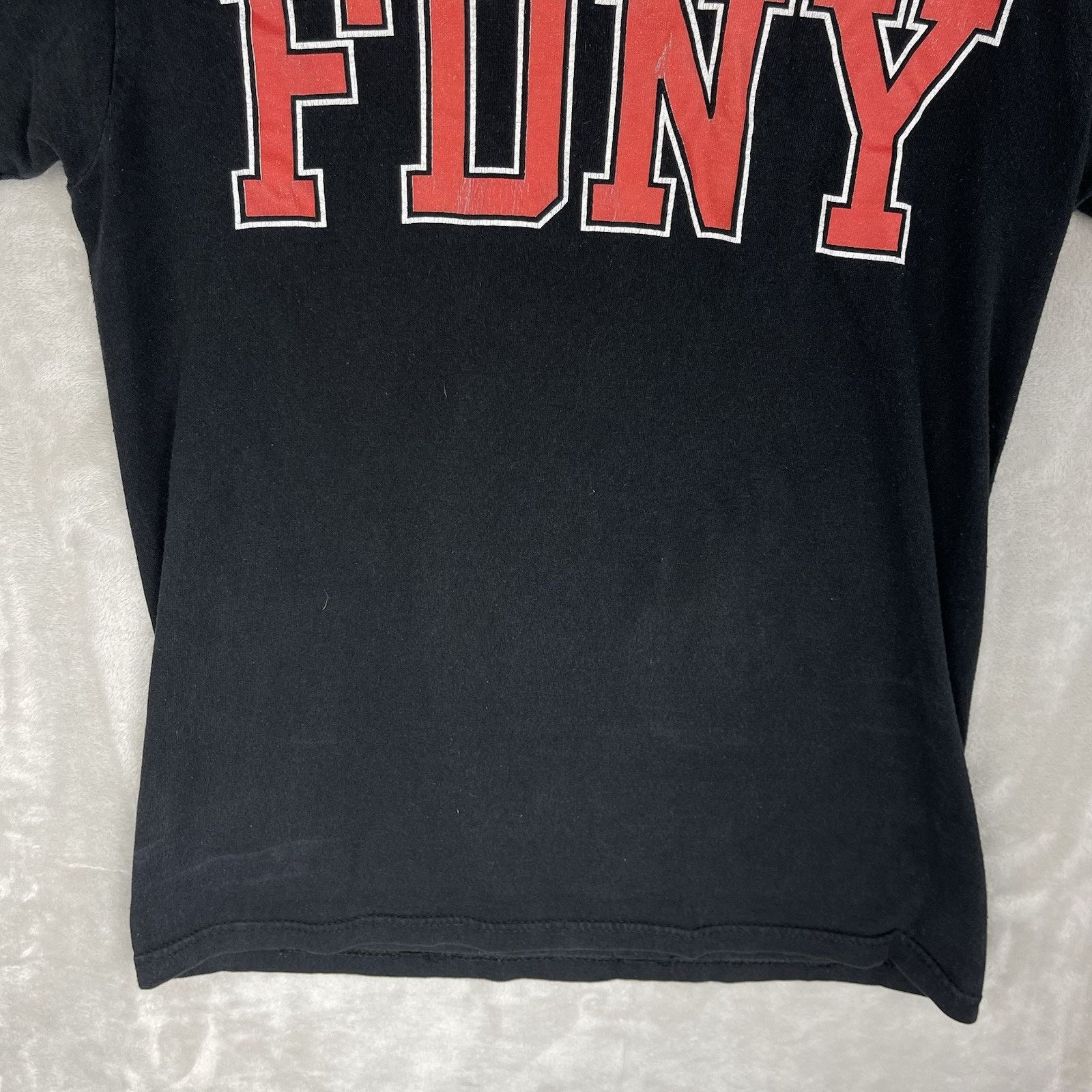 Other Vintage FDNY T Shirt Delta Pro Weight Black Faded NYC Size US S / EU 44-46 / 1 - 5 Thumbnail