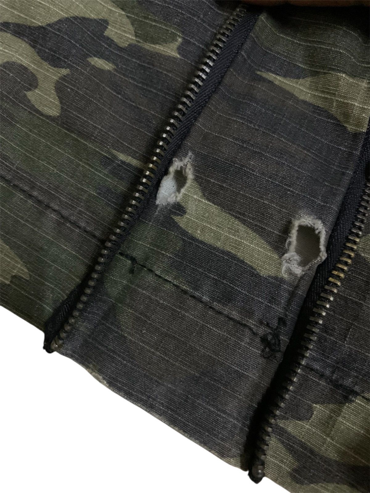 BUFFALO BOBS 💥Buffalo Bobs Camo Stud Cargo pant Size US 32 / EU 48 - 5 Thumbnail