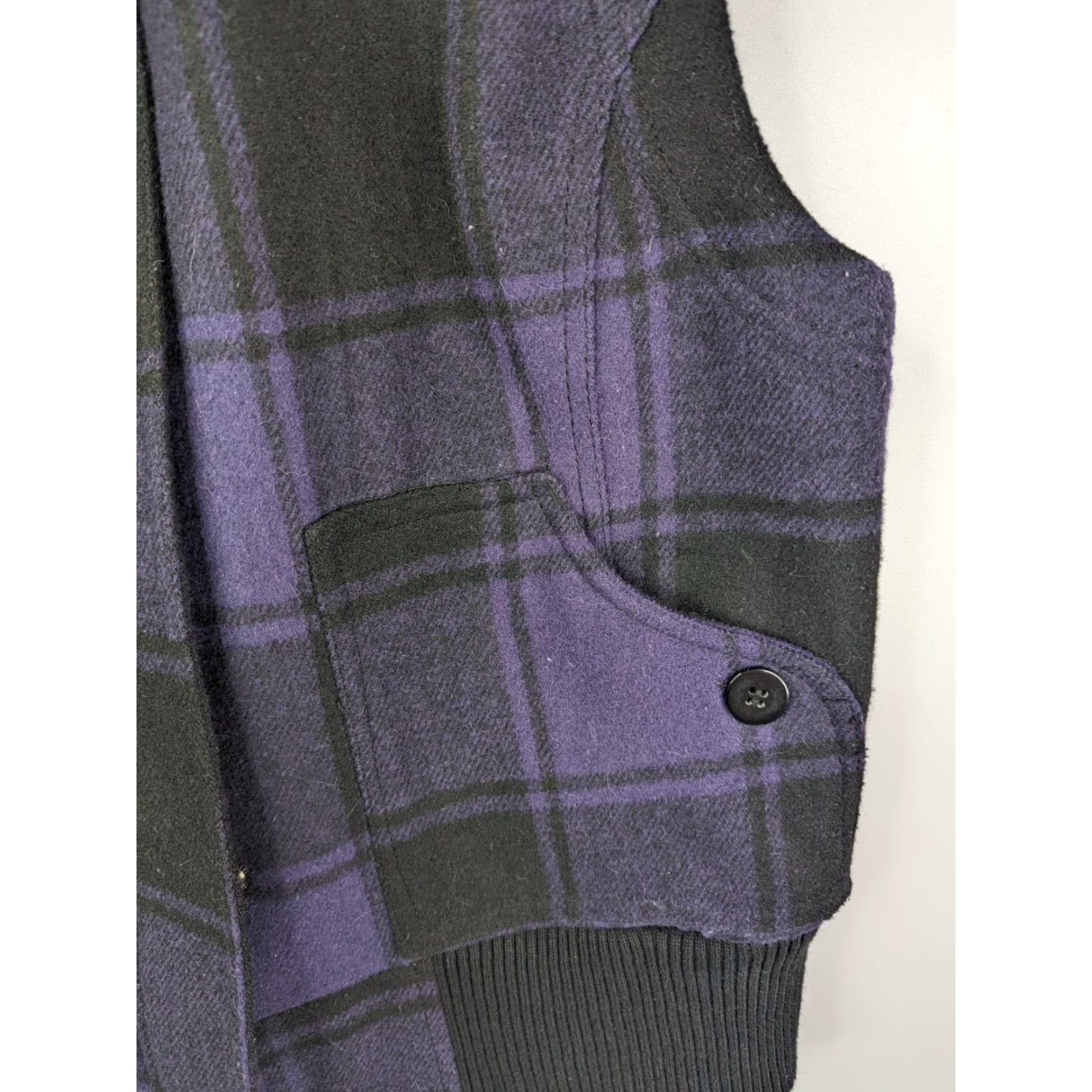 Anchor Blue Anchorblue Vest Black & Purple Plaid Lined Size Large Faux Fur Collar Zip Snaps Women Size L / US 10 / IT 46 - 4 Thumbnail