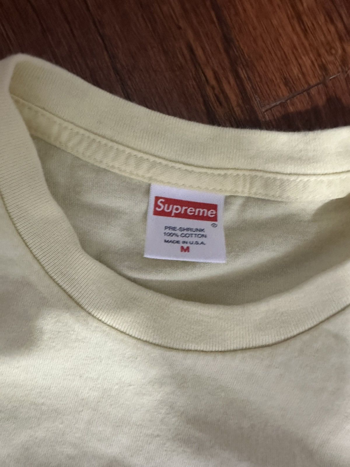 Supreme Supreme Naomi Tee Size US M / EU 48-50 / 2 - 2 Thumbnail