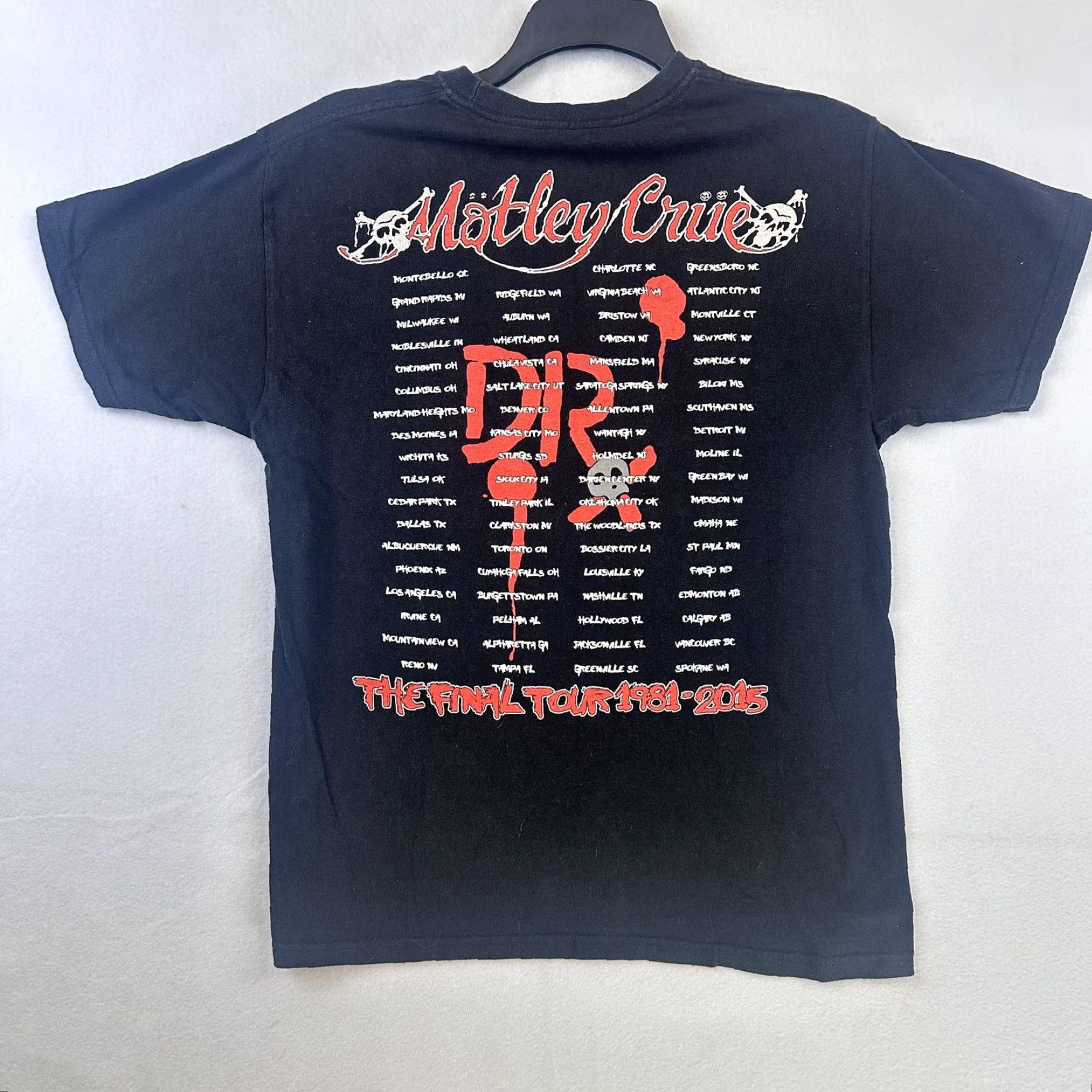 Vintage Motley Crue Shirt Mens Medium Black The Final Tour 1981-2015 Band Rock Tee Size US M / EU 48-50 / 2 - 7 Thumbnail