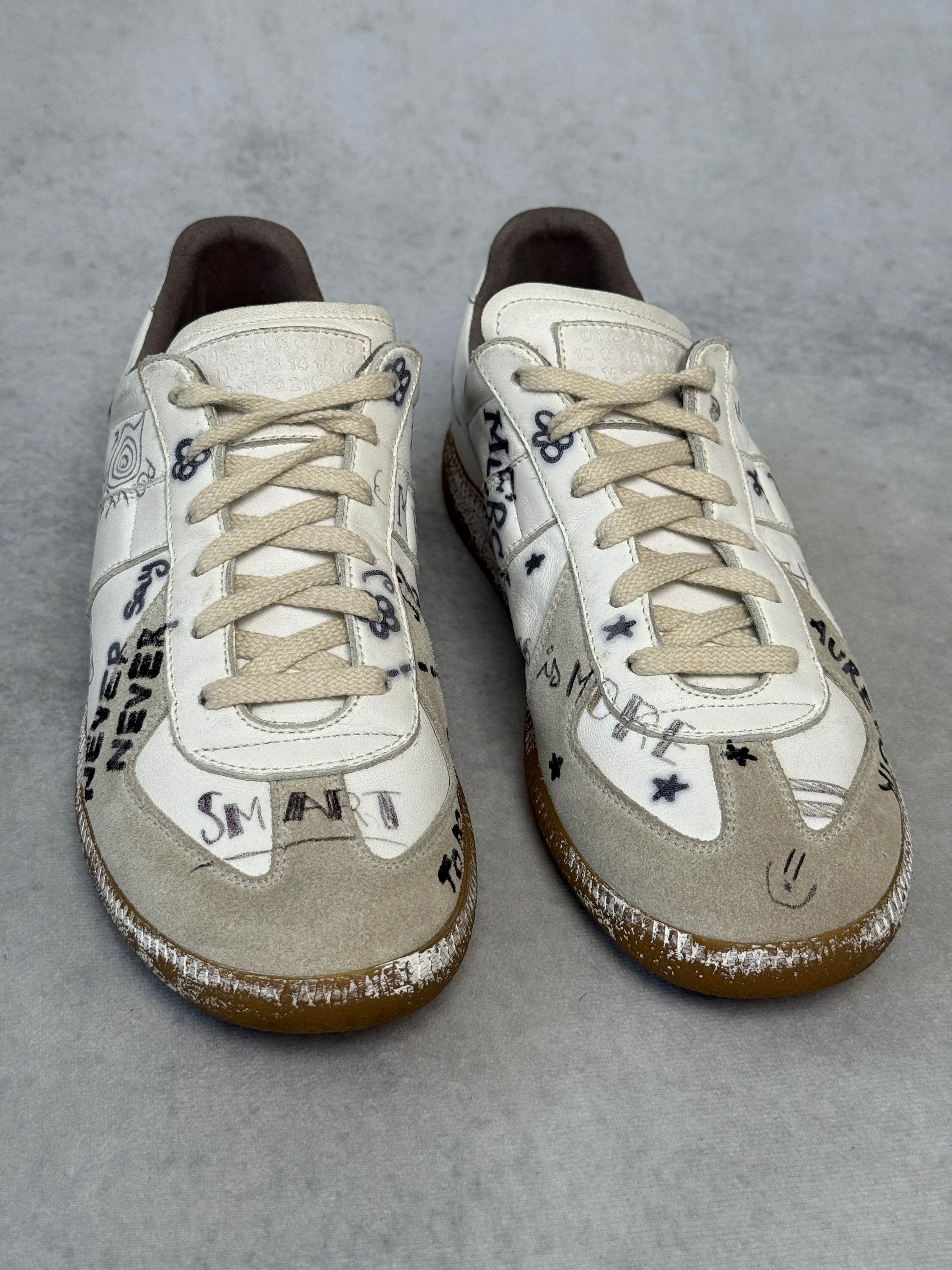 Maison Margiela Maison Margiela GATs 'Vintage Graffiti' Size US 7 / EU 40 - 5 Thumbnail