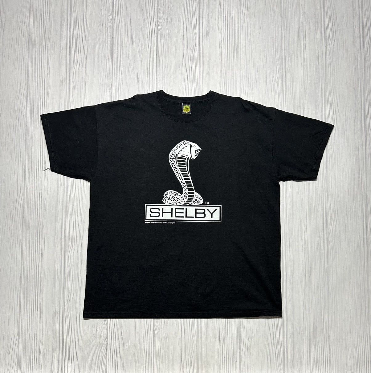 Vintage Vintage Carroll Shelby Cobra Big Logo T-Shirt Size US XXL / EU 58 / 5 - 1 Thumbnail