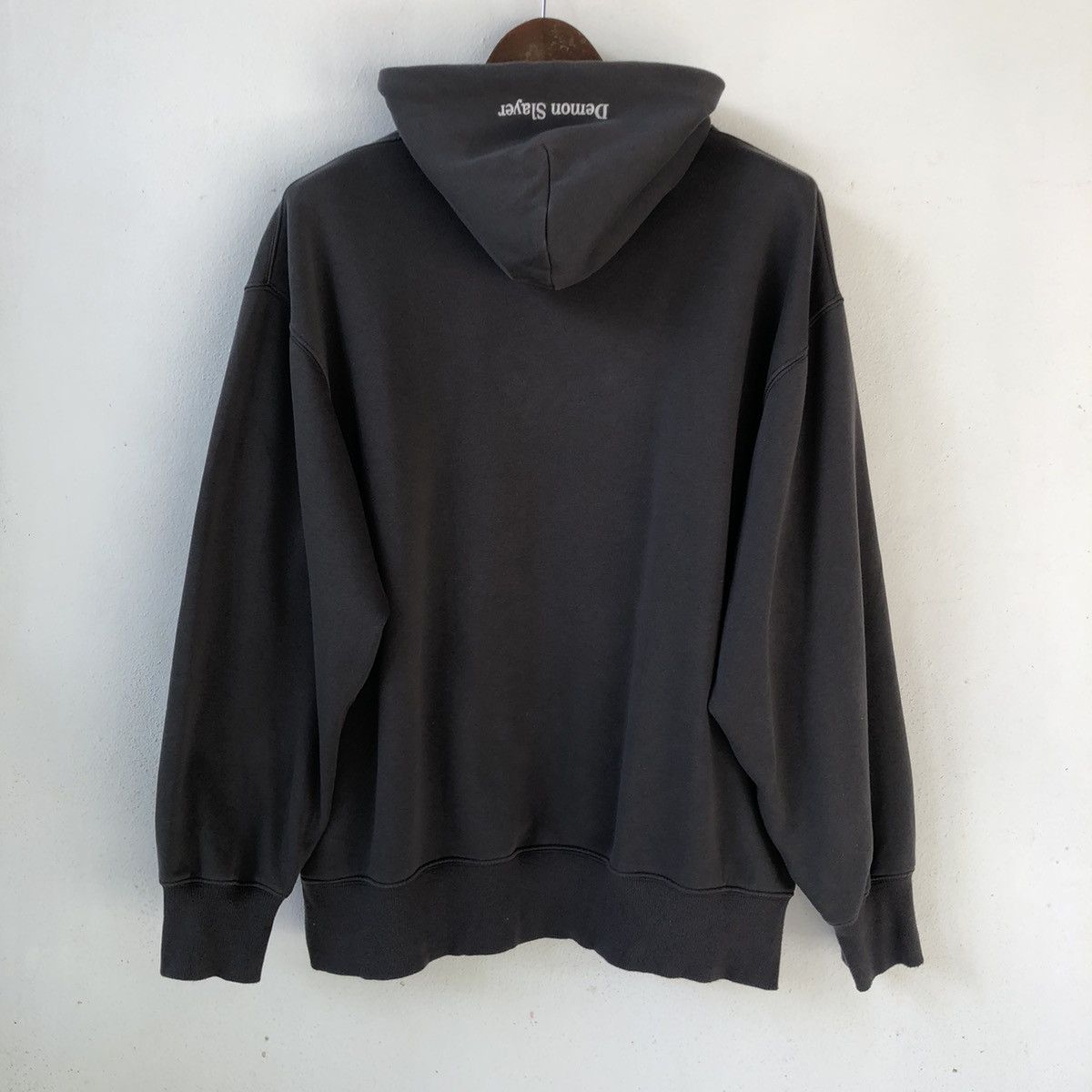 Anime × GU GU X Demon Slayer Embroidered Hoddie - Tanjiro Collab Size US XL / EU 56 / 4 - 5 Thumbnail