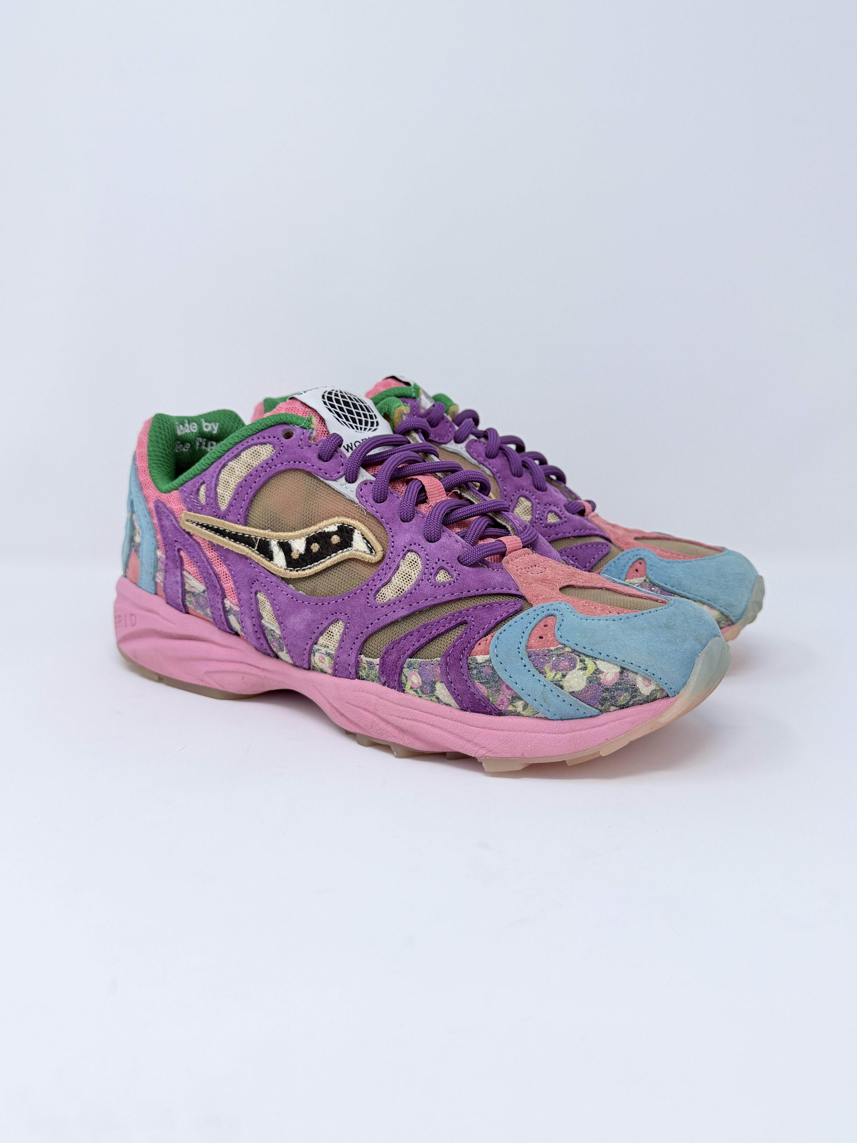 Saucony Jae Tips Saucony Grid Azura 2000 Remember Who Fronted Size US 8 / EU 41 - 1 Thumbnail