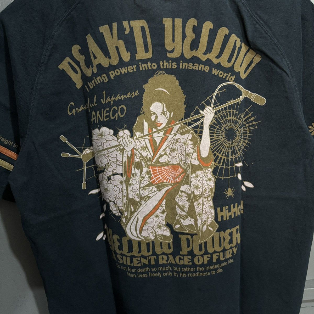 Japanese Brand Vintage Y2K Peak’D Yellow Ted company Tshirt Size US L / EU 52-54 / 3 - 12 Thumbnail