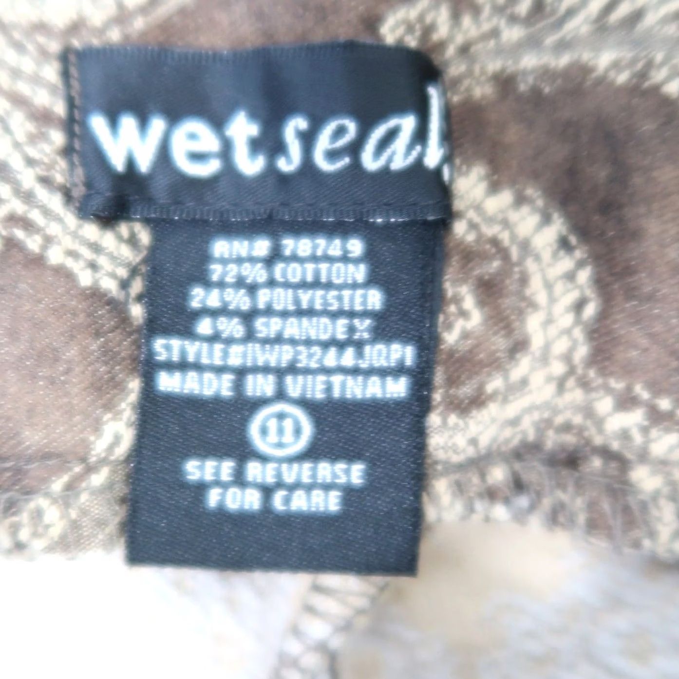 Vintage VINTAGE Wet Seal Brown Floral Tapestry Brocade Low Rise Flare Pants 11 Women Casual Bohemian 33in Inseam Mens? Size 32" / US 10 / IT 46 - 4 Thumbnail