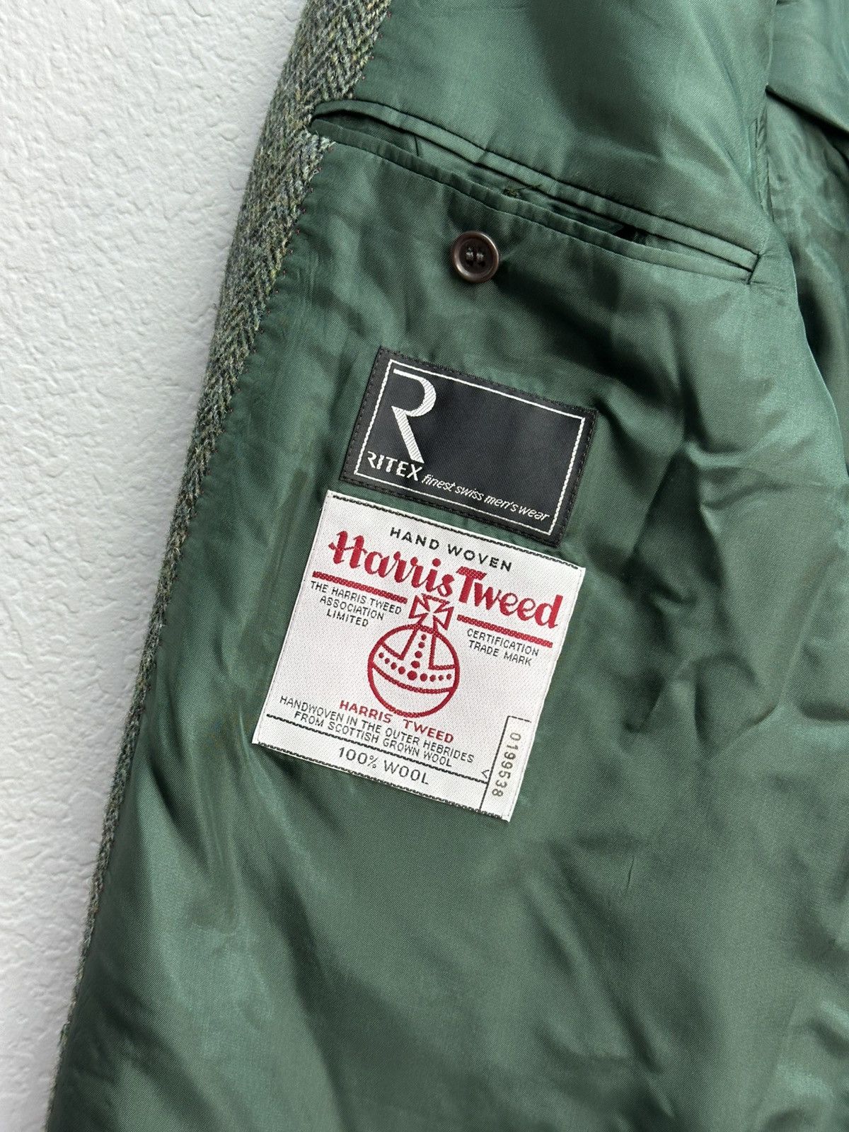 Harris Tweed × Japanese Brand × Vintage Vintage Harris Tweed Hand Woven Wool Blazer Jacket Size 52R - 6 Thumbnail