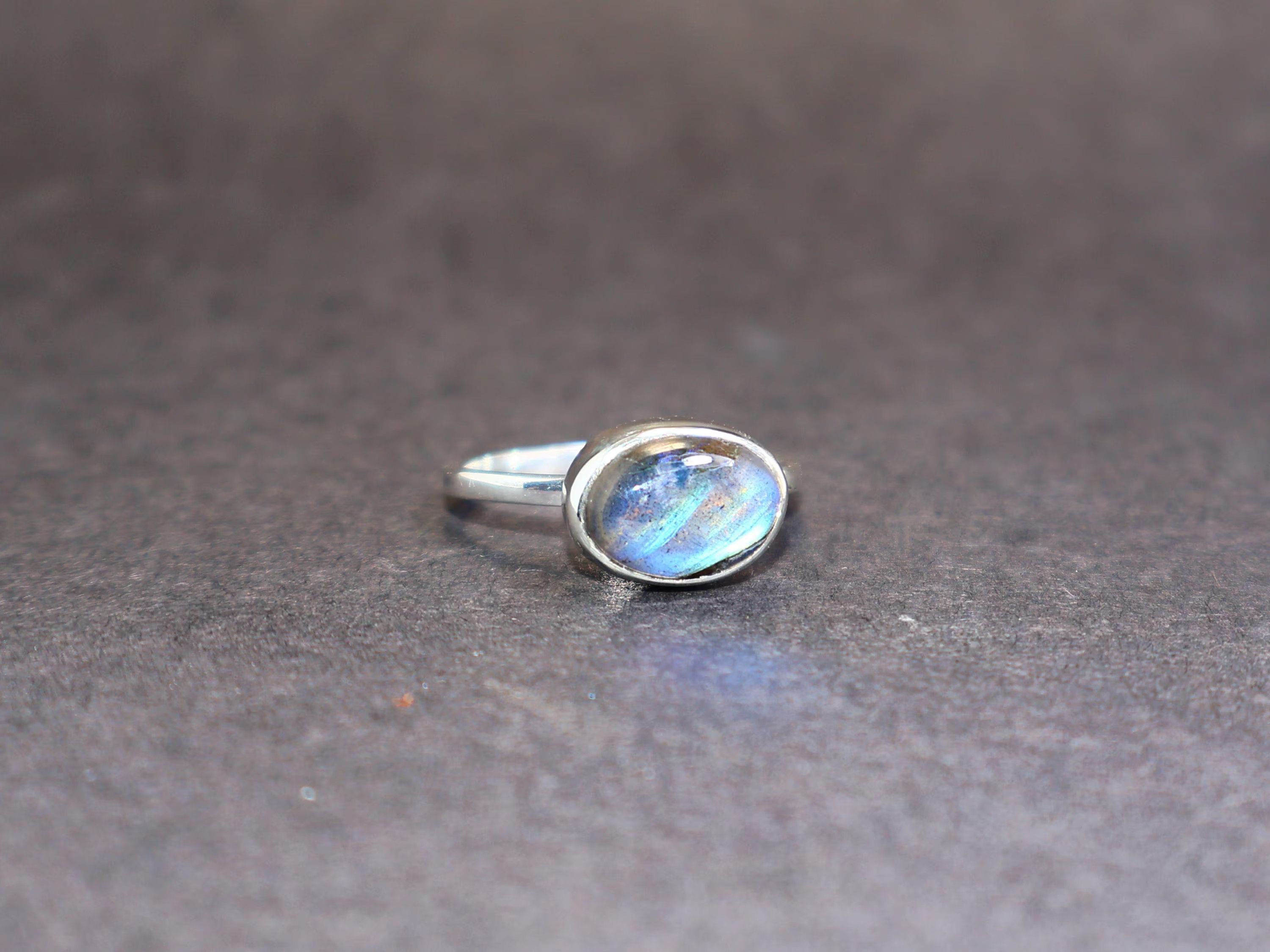 Handmade Labradorite Ring, 925 Sterling Silver Handmade Gemstone Ring Size ONE SIZE - 2 Thumbnail