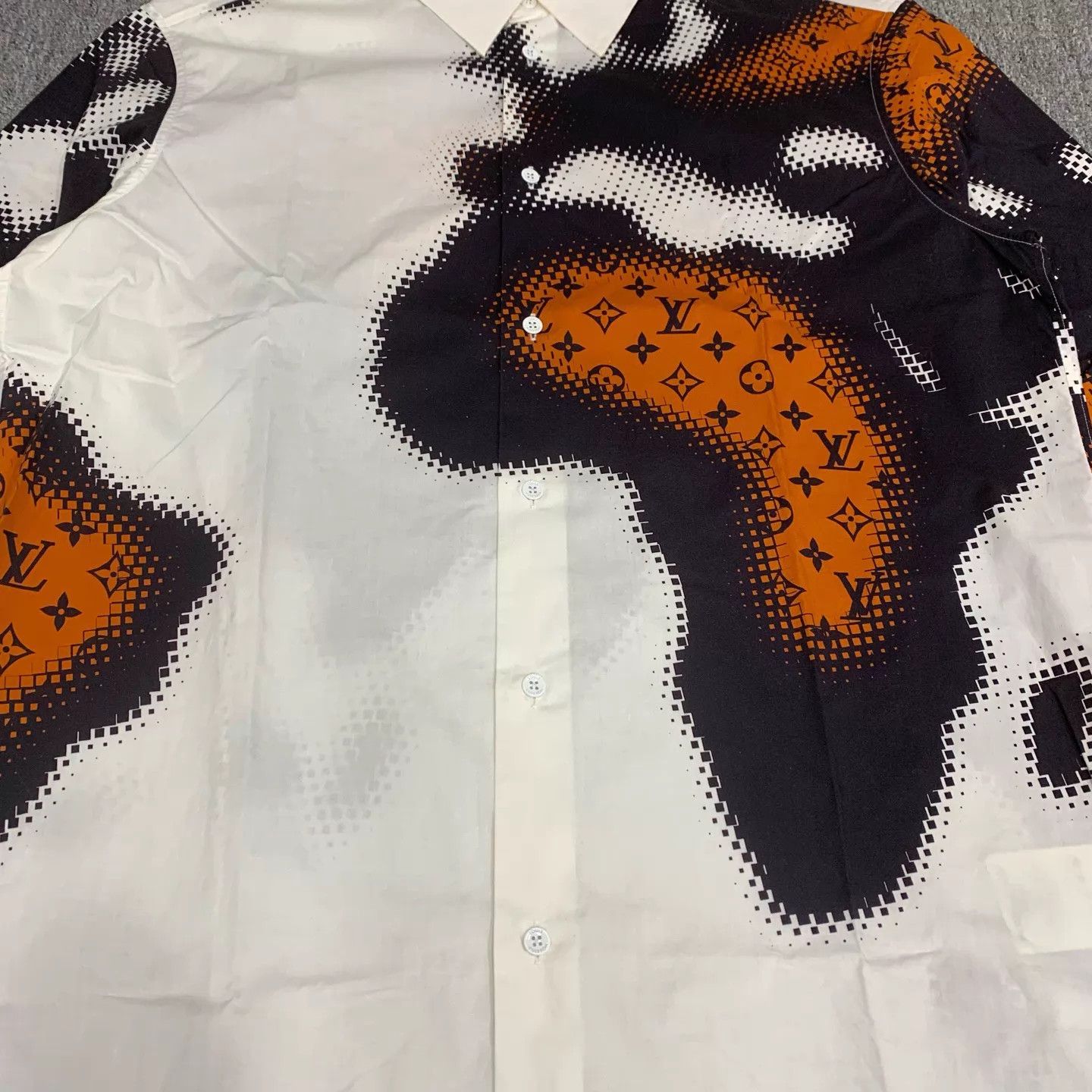 Louis Vuitton Lv White Fire Cloud Monogram Shirt Jacket XL 9New Size US XL / EU 56 / 4 - 8 Thumbnail
