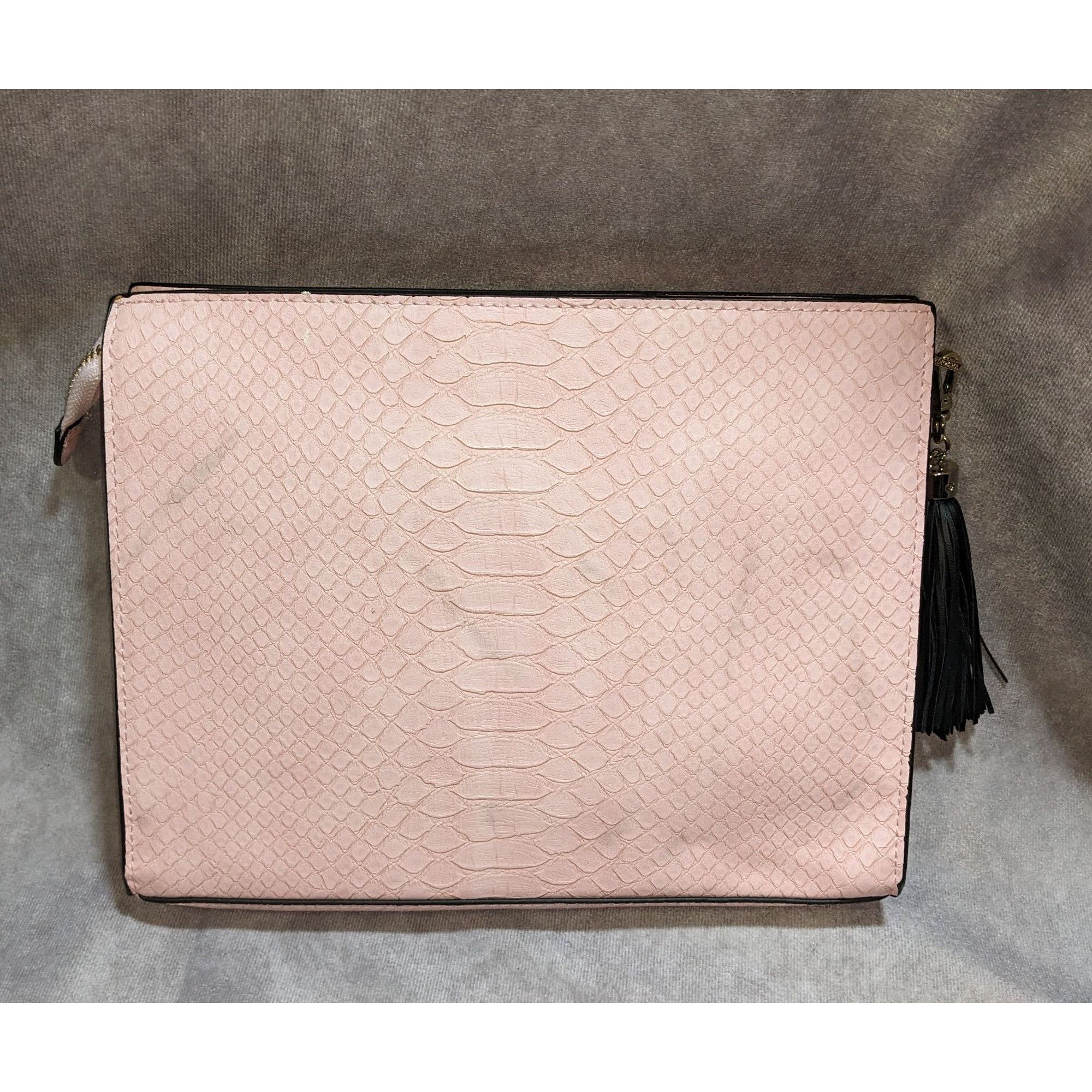 Victoria's Secret Victorias Secret Light Pink Faux Leather Snake Textured Zip Size ONE SIZE - 5 Thumbnail