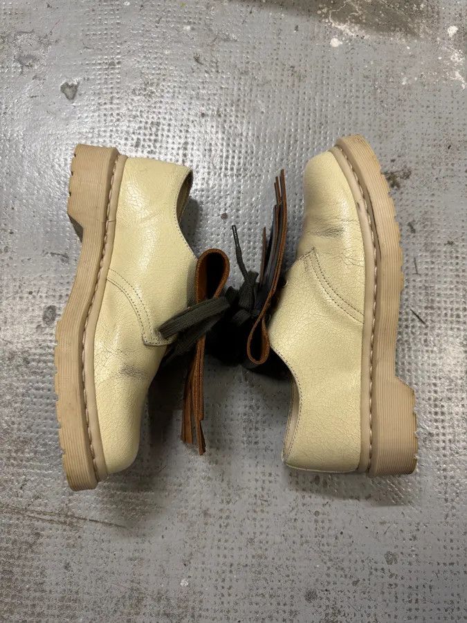 Marni × Vintage AW2016 Dr Martens x Marni Cream Cracked Leather Loafers Size US 8 / EU 41 - 7 Thumbnail